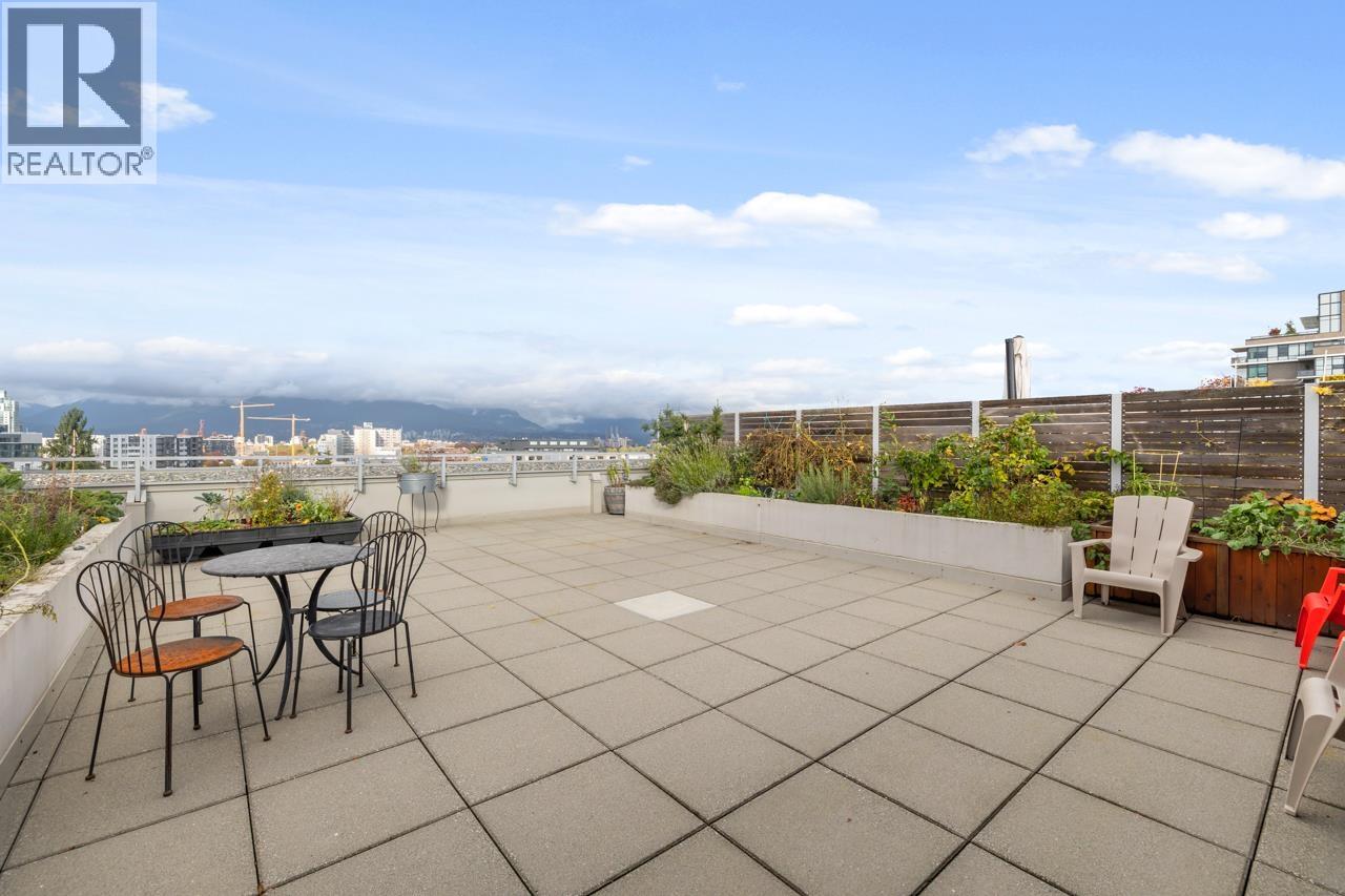 289 East 6th Avenue #520 Property Photo 27