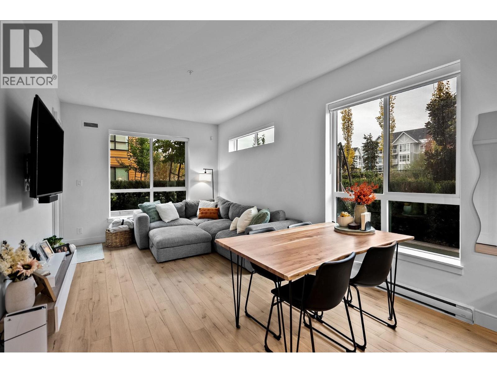 55 Klahanie Drive #205 Property Photo 4