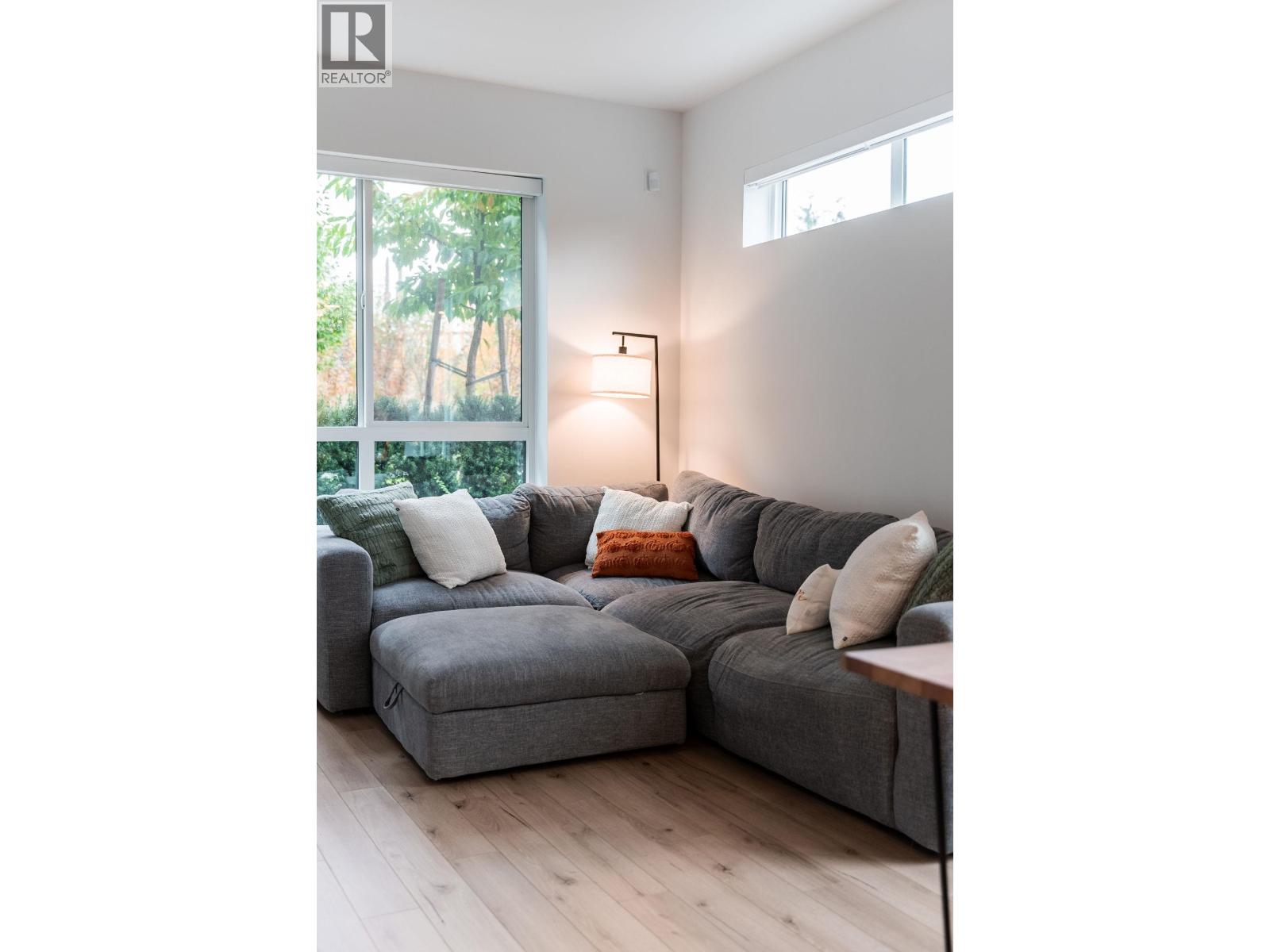 55 Klahanie Drive #205 Property Photo 11