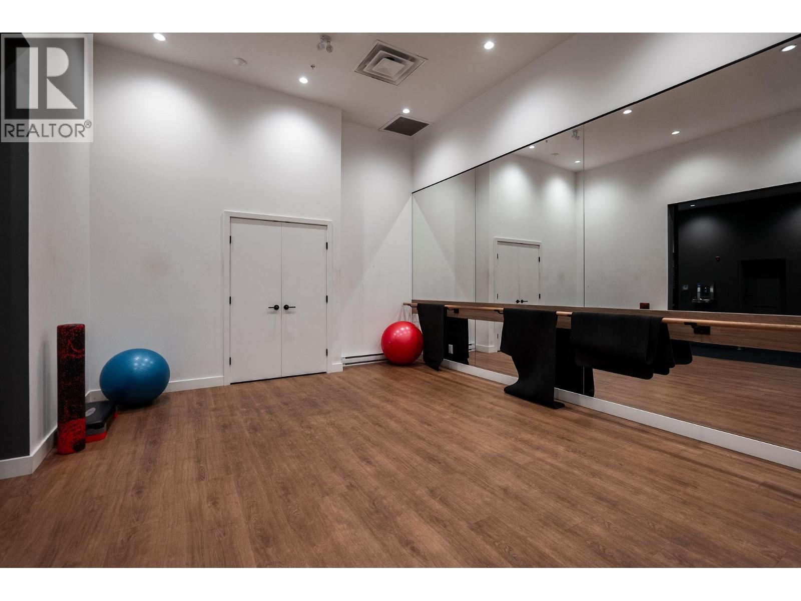 55 Klahanie Drive #205 Property Photo 34