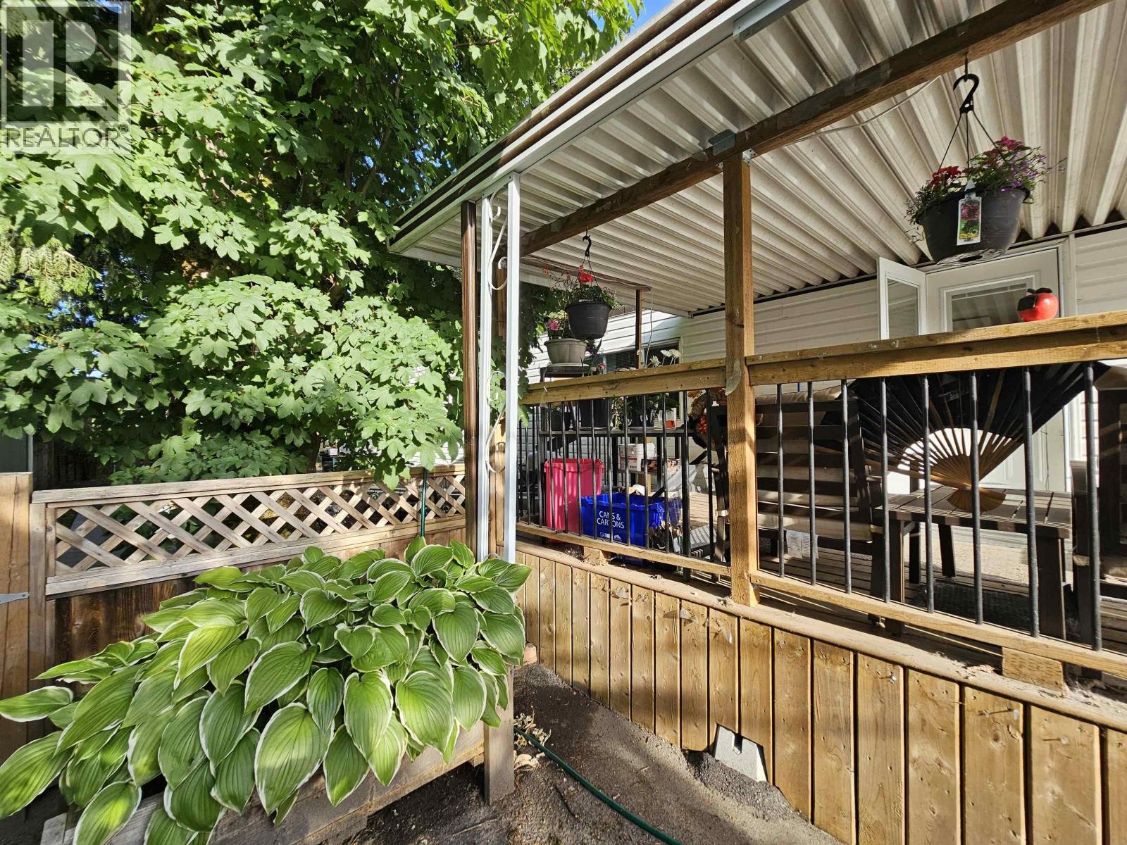 21091 Lougheed Highway #3 Property Photo 2