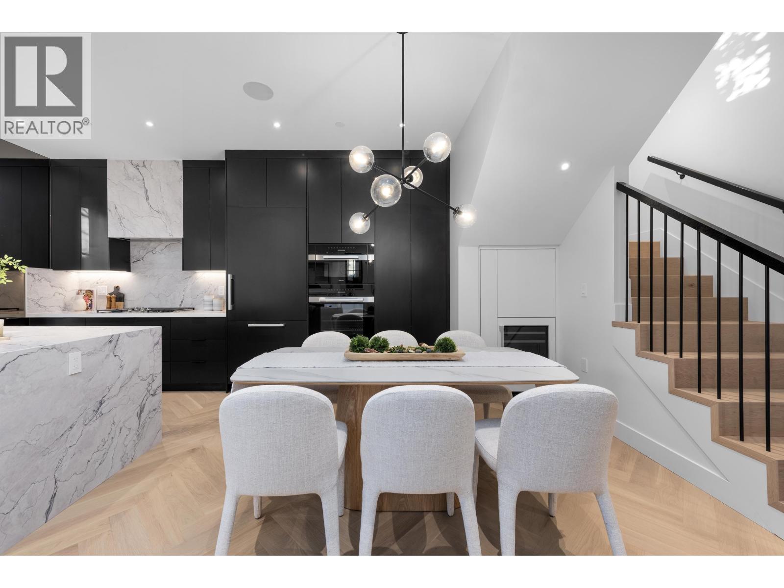 240 East 37th Avenue #2 Property Photo 15