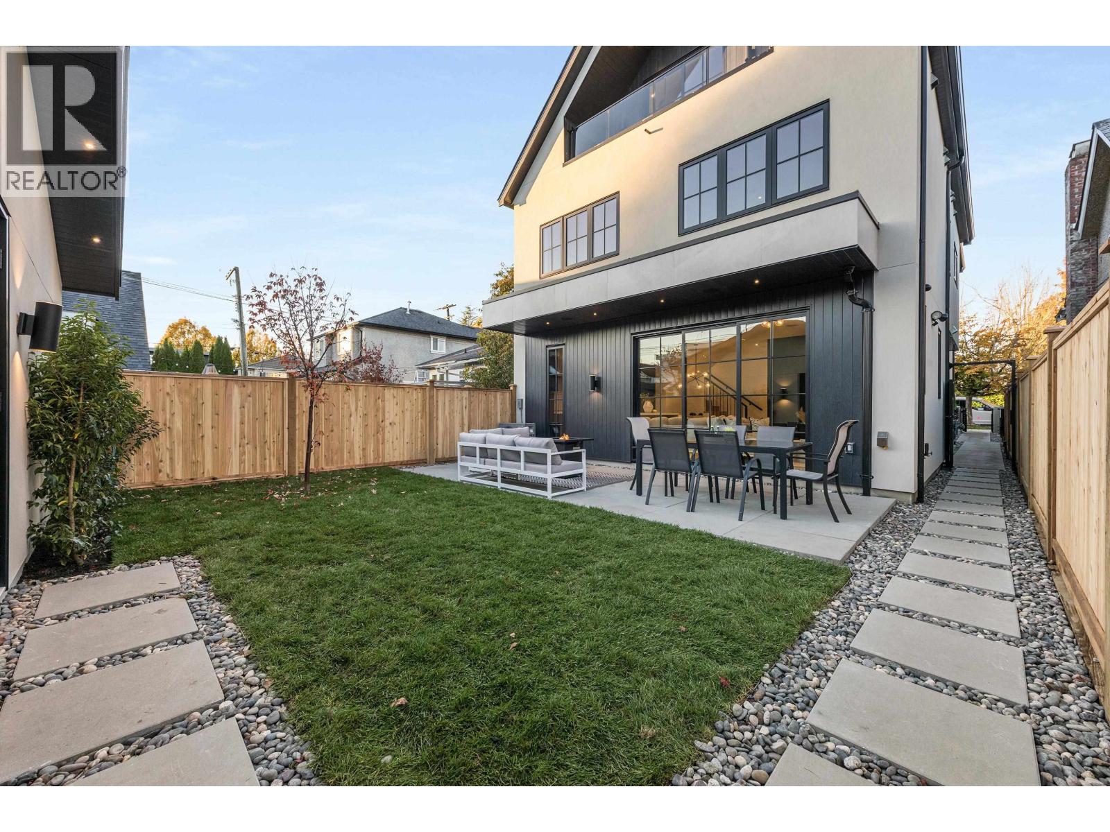 240 East 37th Avenue #2 Property Photo 33