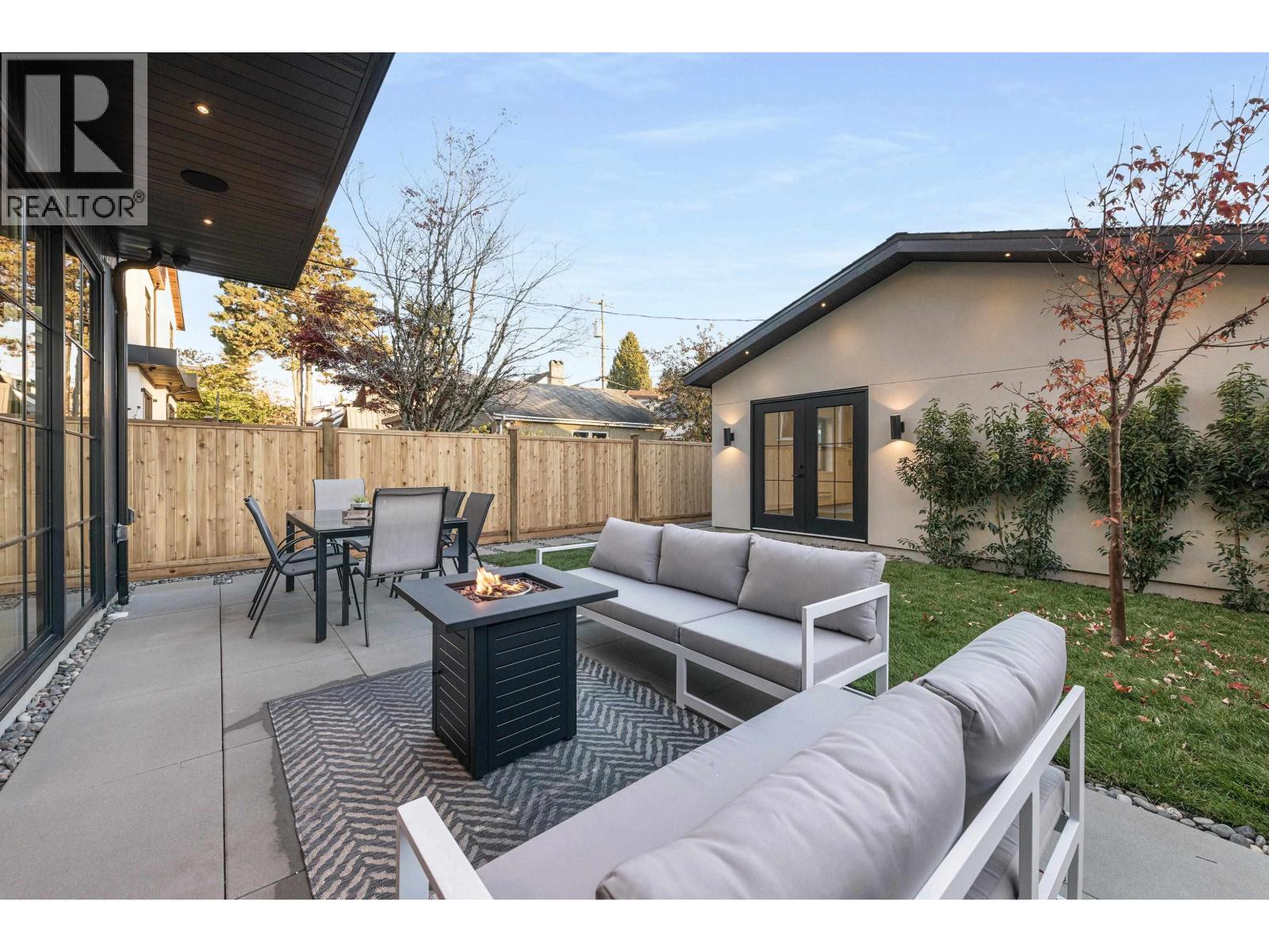 240 East 37th Avenue #2 Property Photo 36