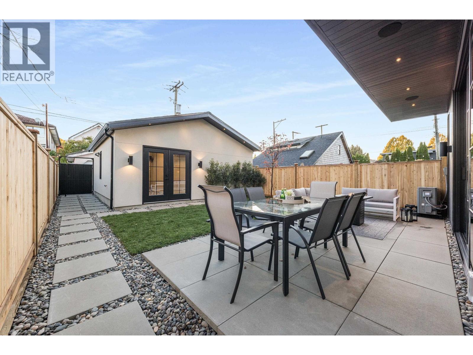 240 East 37th Avenue #2 Property Photo 37