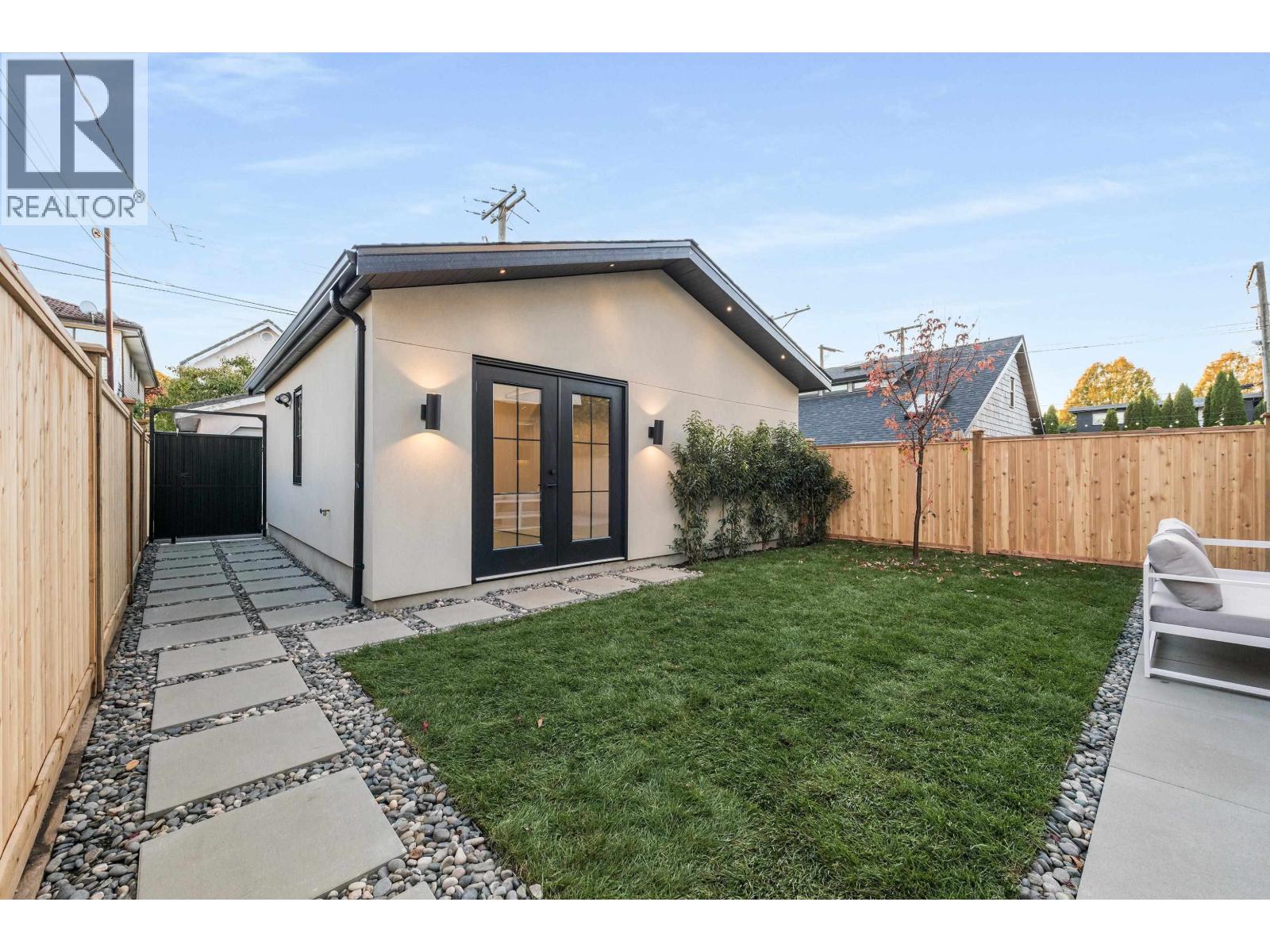 240 East 37th Avenue #2 Property Photo 38