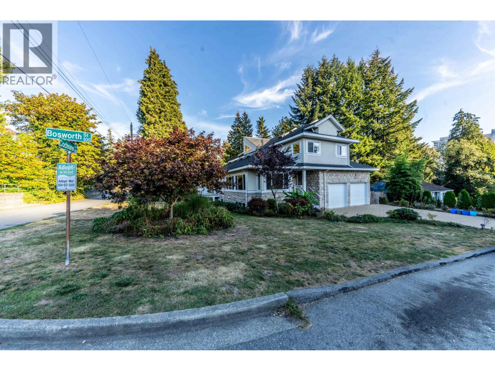 559 Bosworth Street Property Photo 3