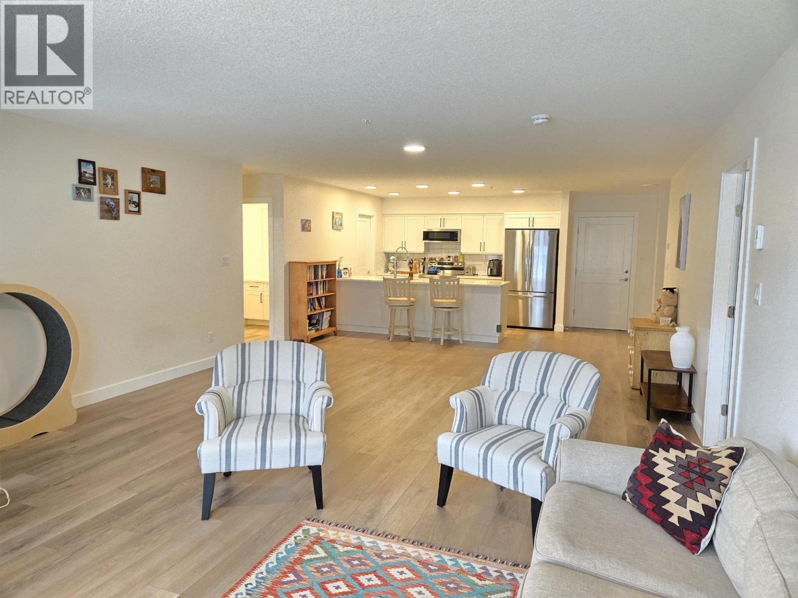 4278 22nd Avenue #103 Property Photo 5