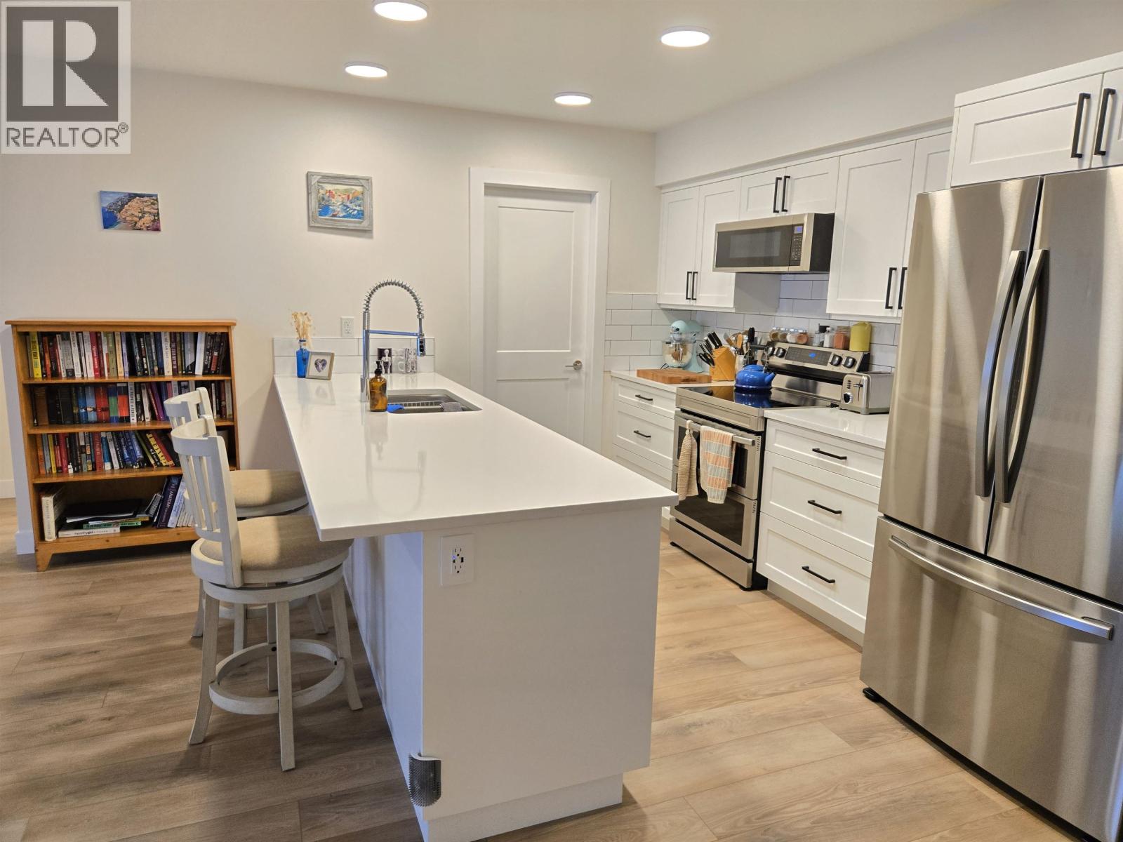 4278 22nd Avenue #103 Property Photo 10