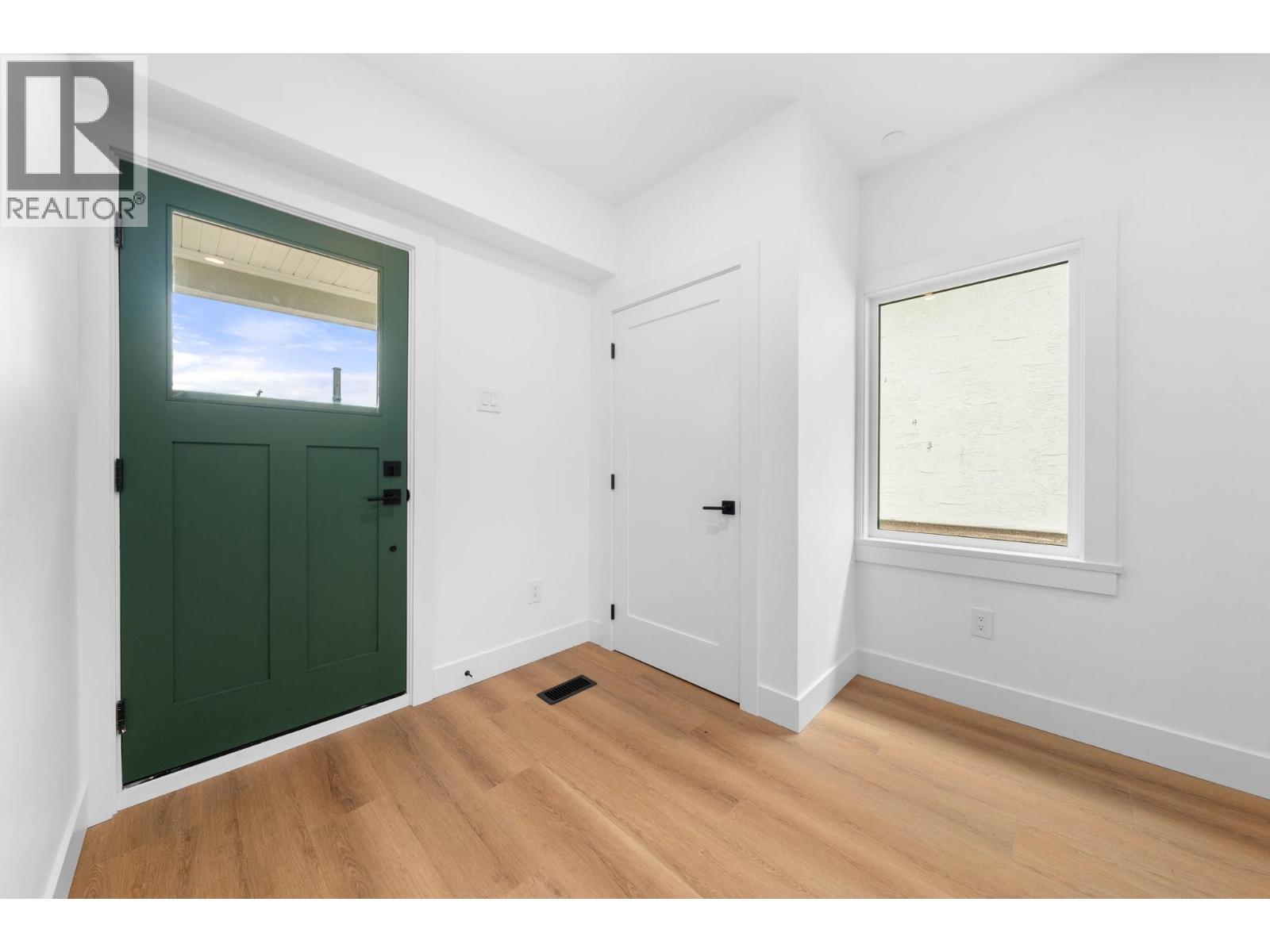 2530 Mcgill Street Property Photo 25