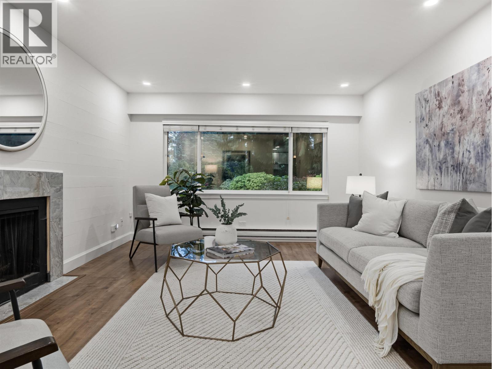 1253 Plateau Drive Property Photo 3