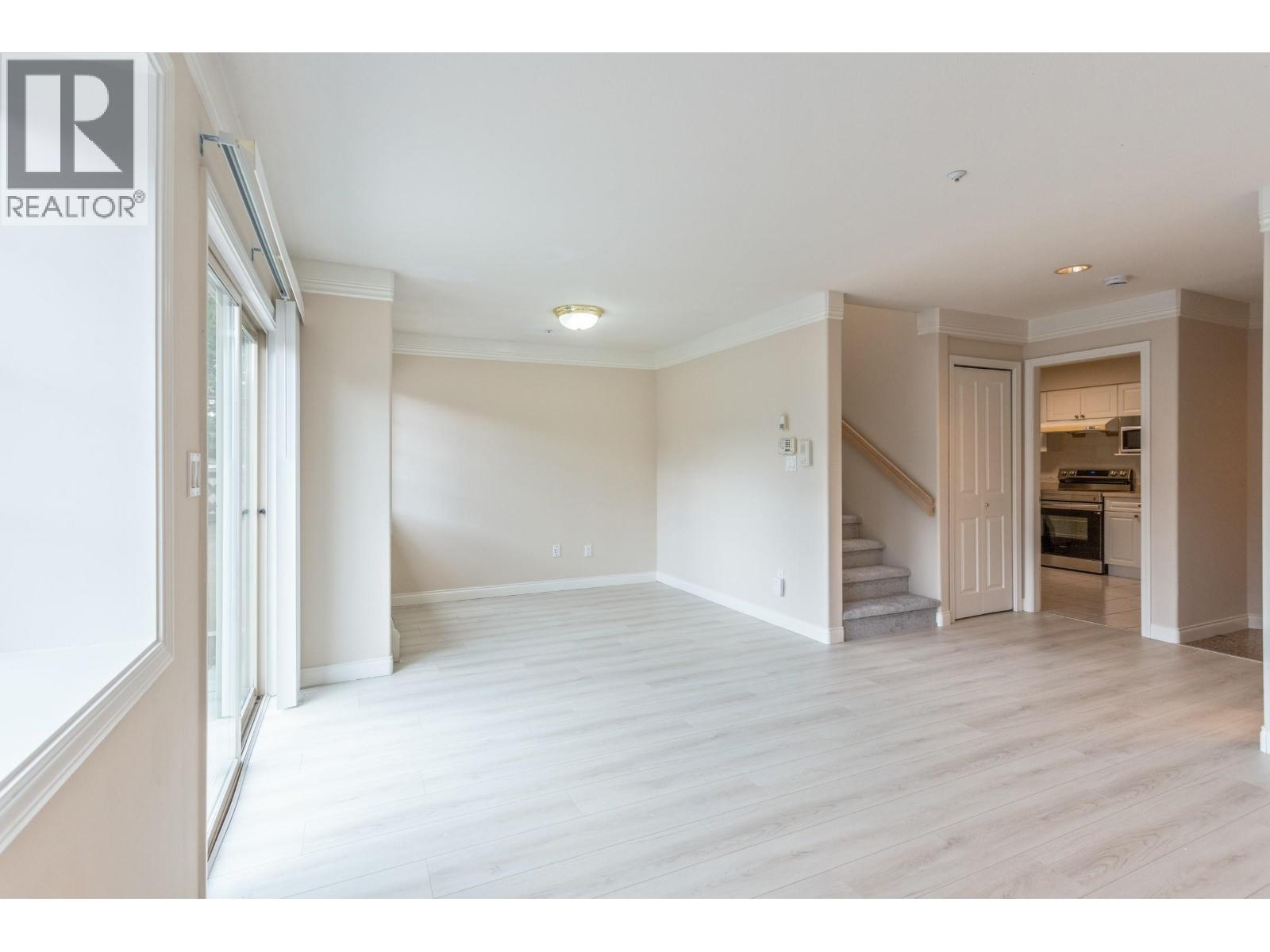 8322 Shaughnessy Street Property Photo 6