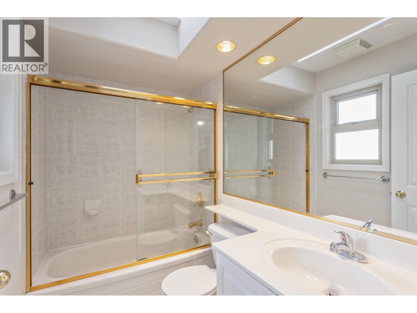 8322 Shaughnessy Street Property Photo 16