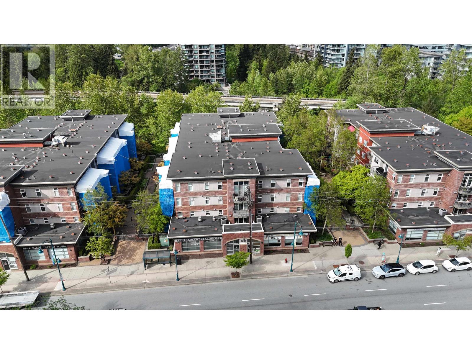 3250 St Johns Street #403 Property Photo 2