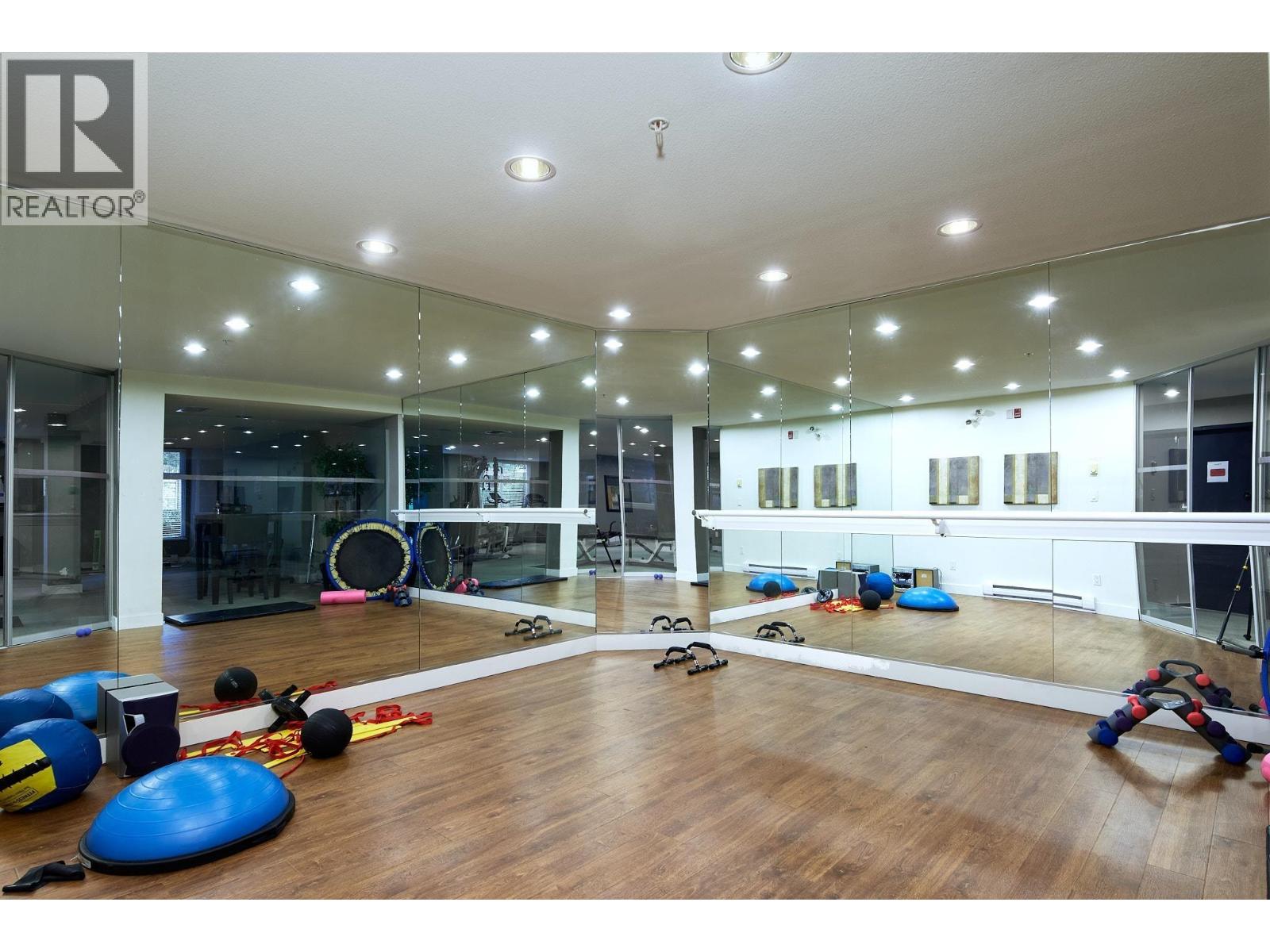 3250 St Johns Street #403 Property Photo 17