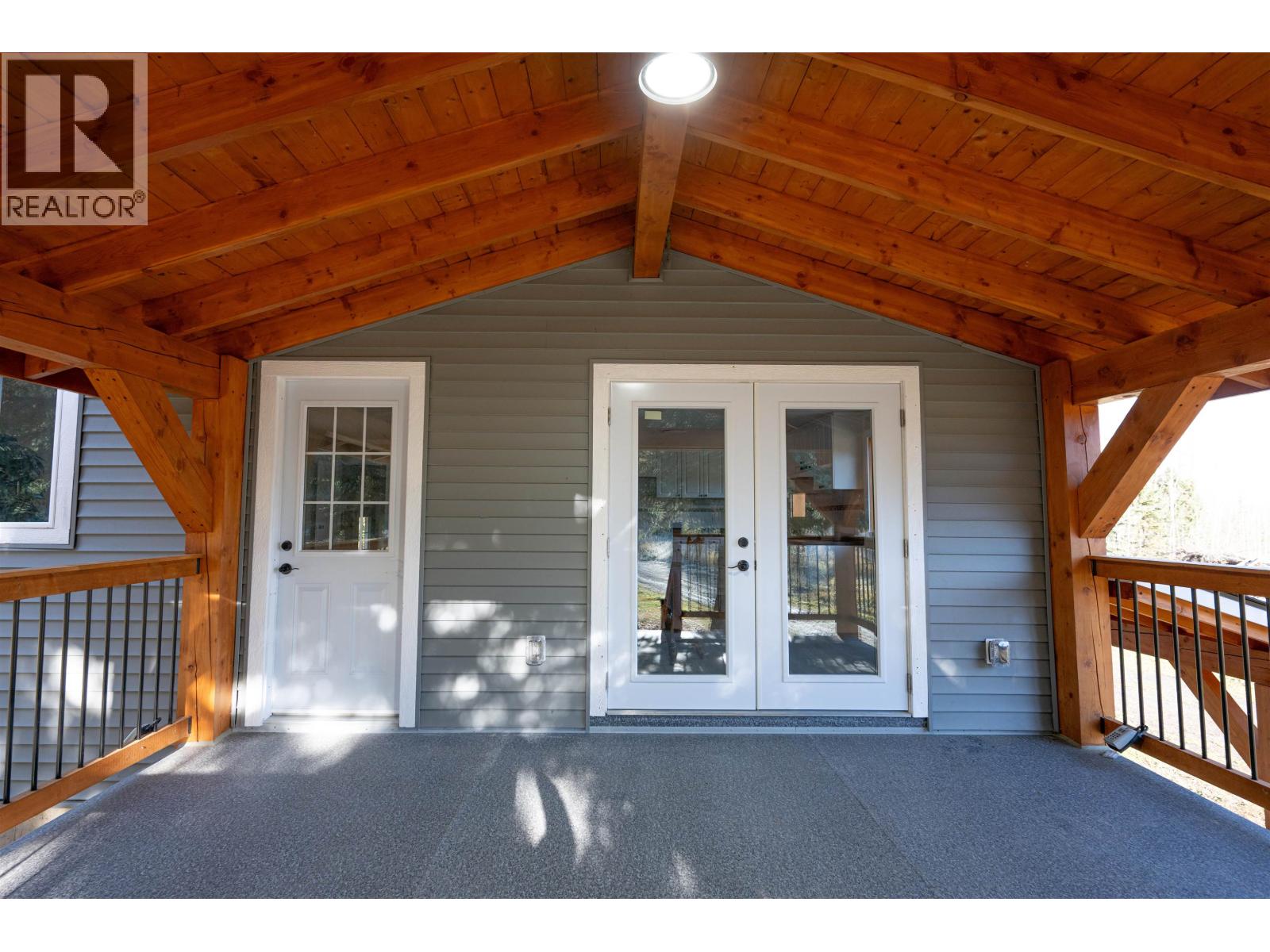 16190 O'brien Road Property Photo 6