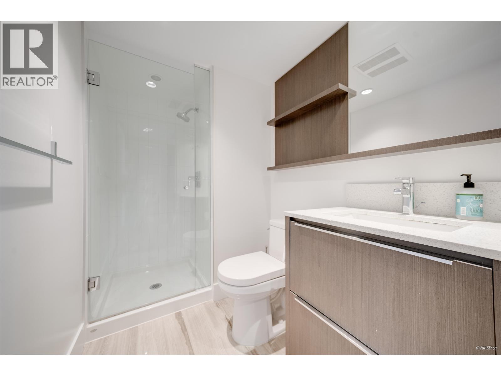 538 West 7th Avenue #801 Property Photo 18