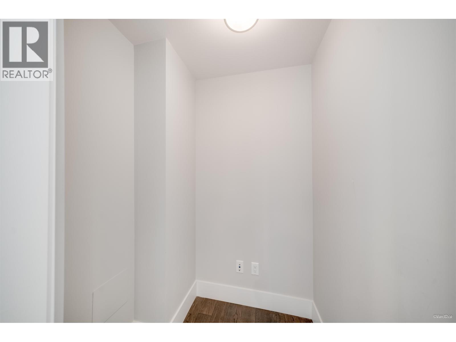 538 West 7th Avenue #801 Property Photo 23