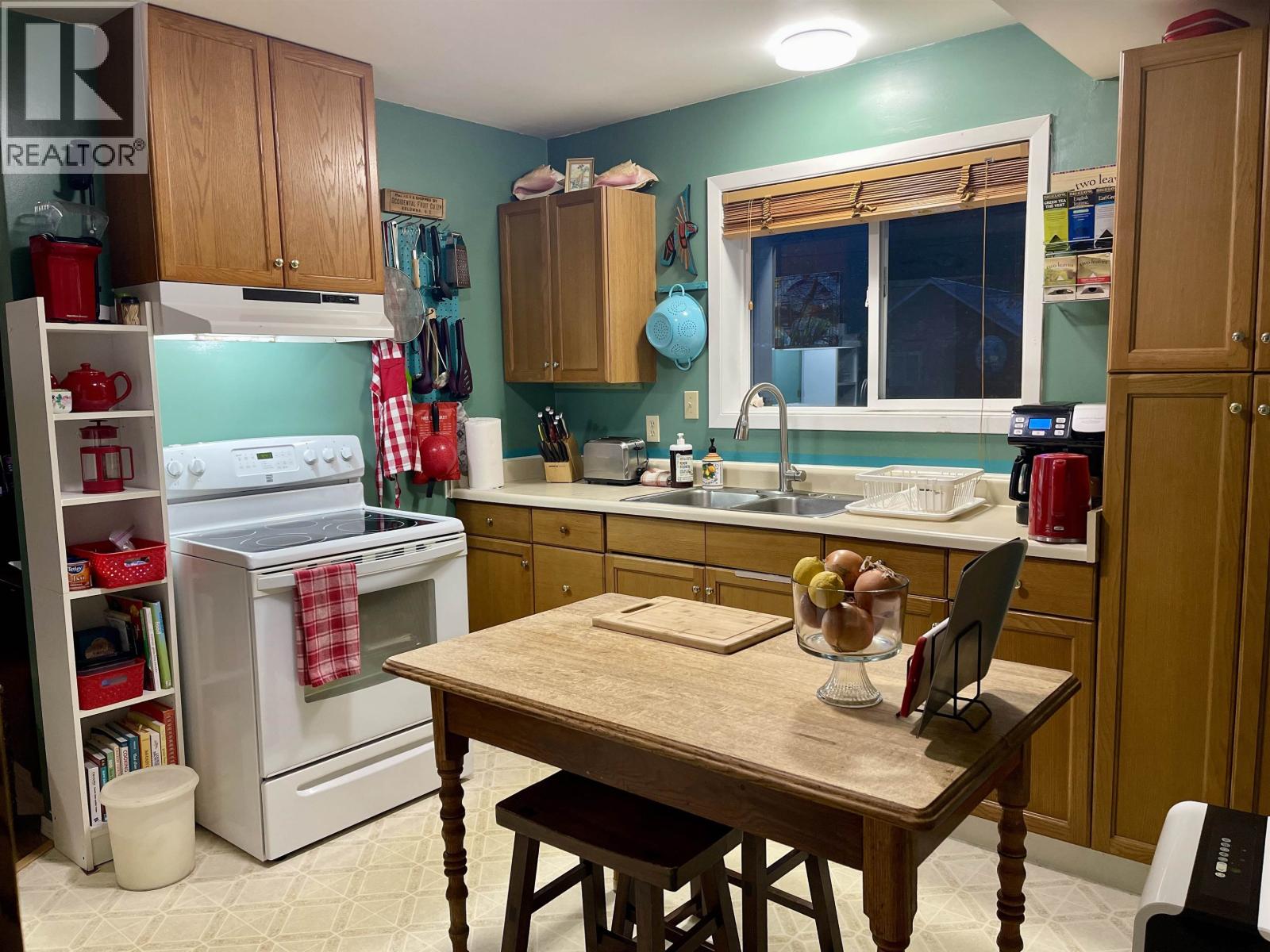259 20 Mackenzie Highway Property Photo 14