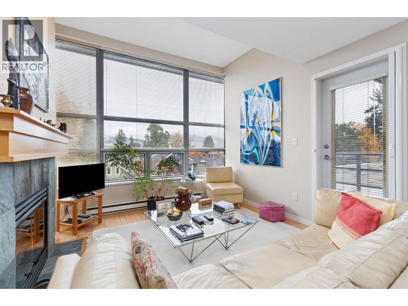 3161 West 4th Avenue #406 Property Photo 2