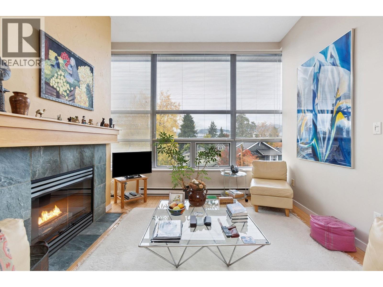 3161 West 4th Avenue #406 Property Photo 3