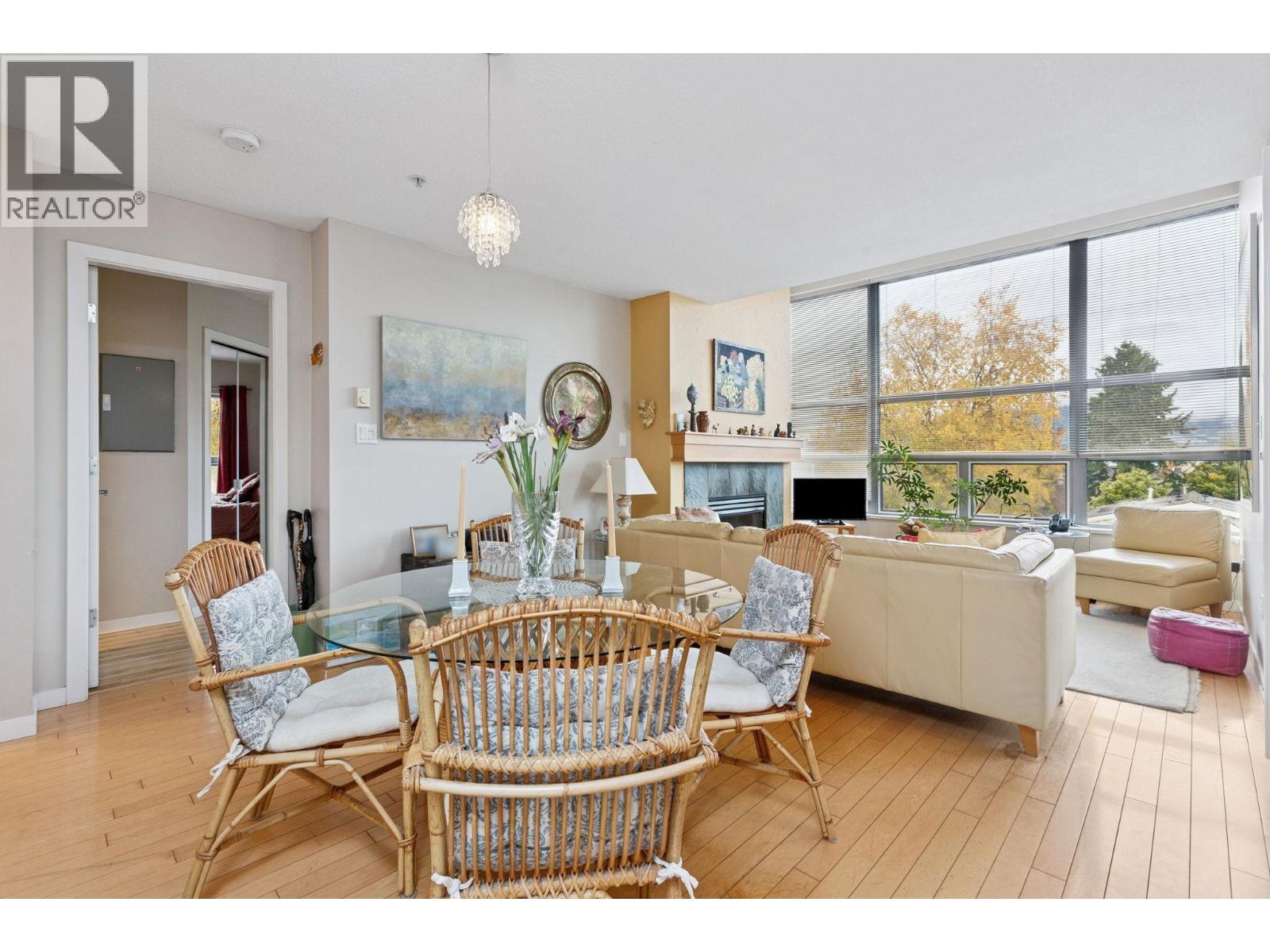 3161 West 4th Avenue #406 Property Photo 8