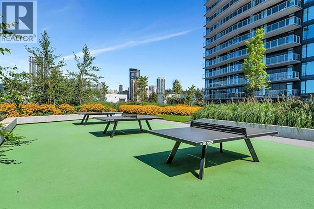 308 Alderson Avenue #1009 Property Photo 8