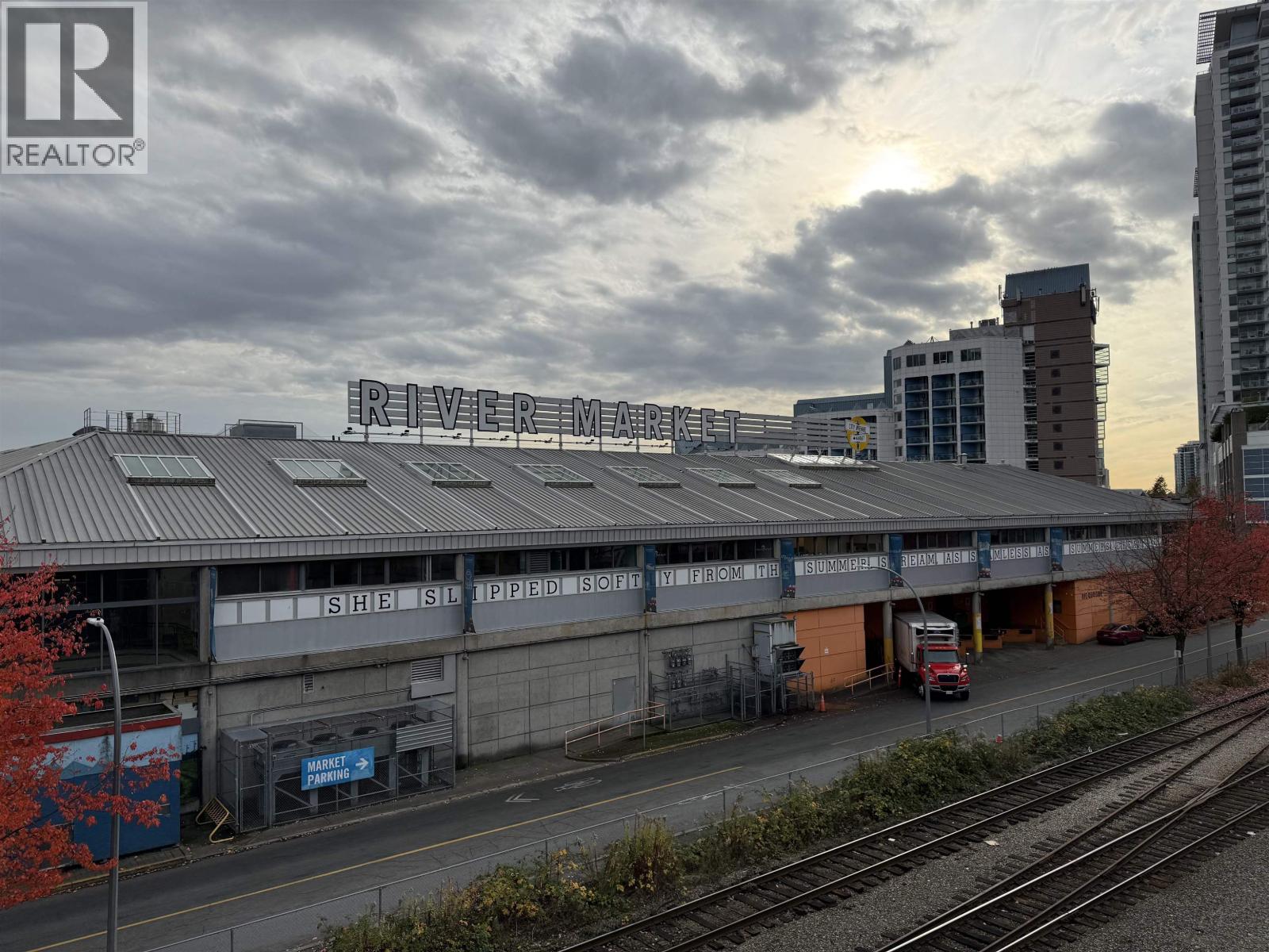 15 East Royal Avenue #1701 Property Photo 36