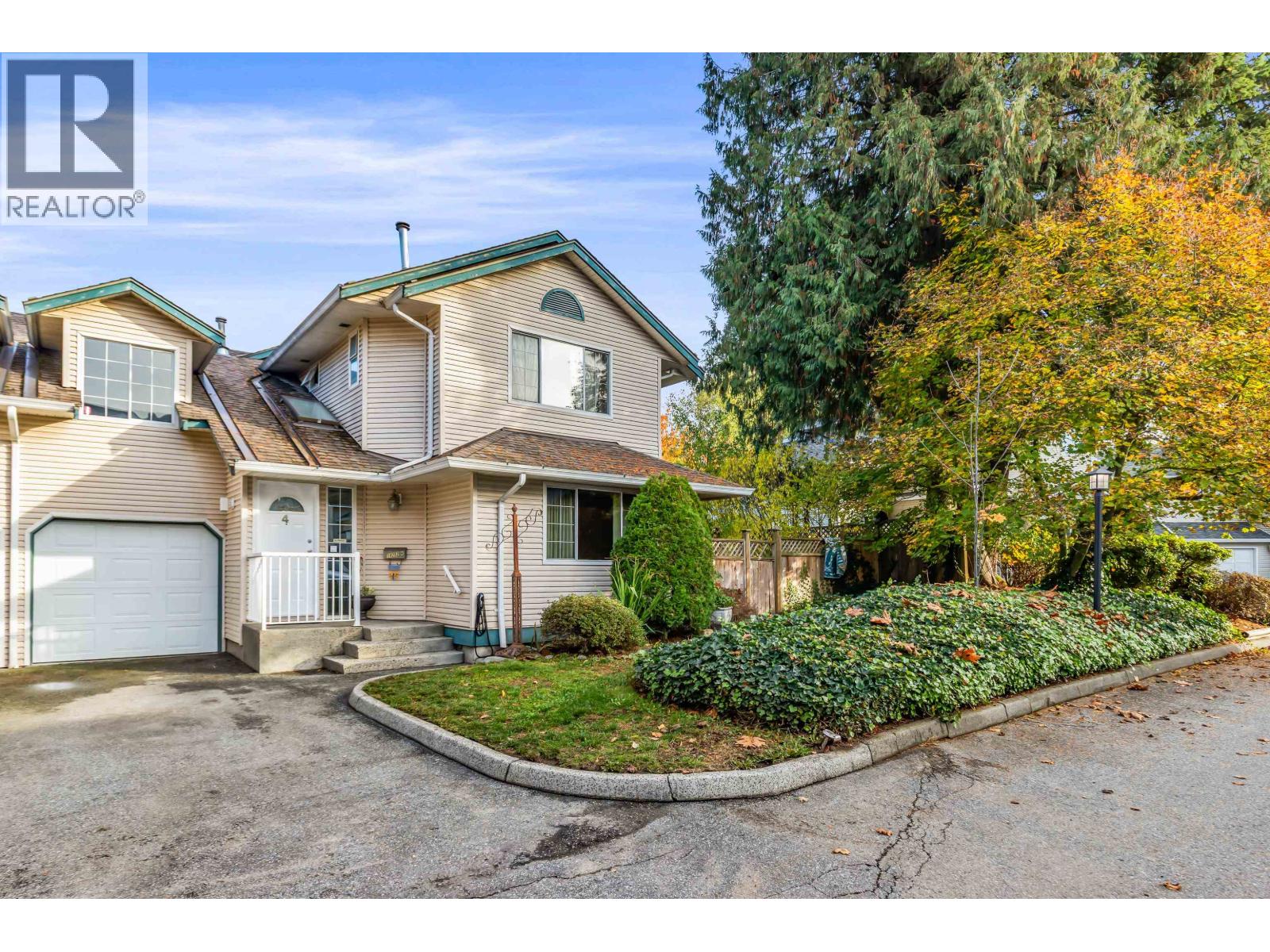 19252 119 Avenue #4 Property Photo 1