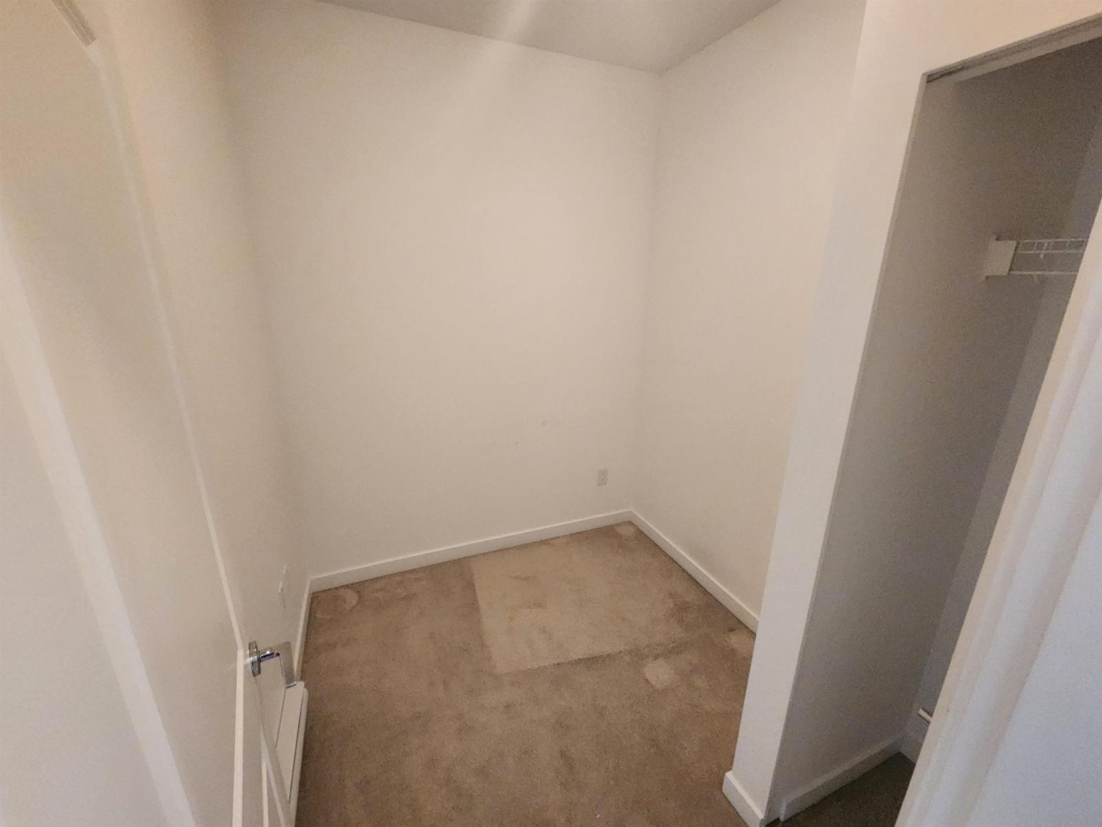 514 15825 85 Avenue Property Photo 8