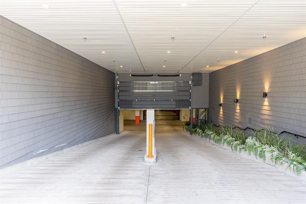 514 15825 85 Avenue Property Photo 15