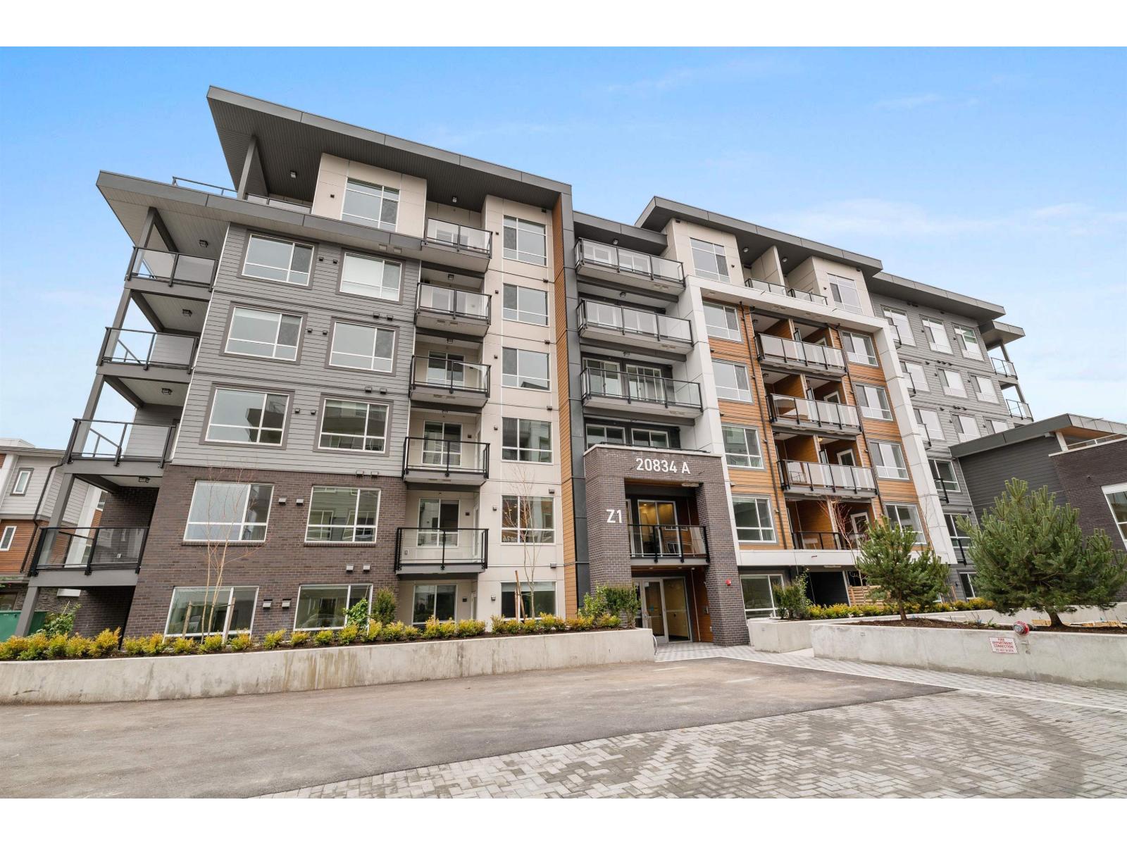 20834 80 #A609 Property Photo 1