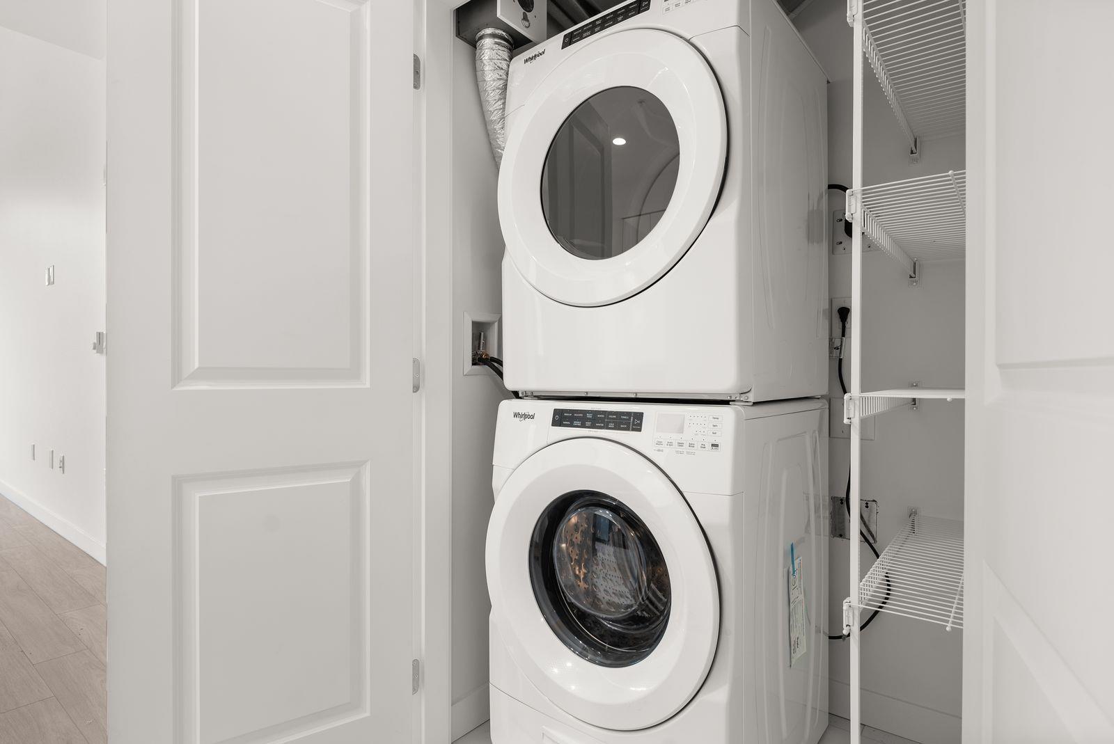 20834 80 #a609 Property Photo 17