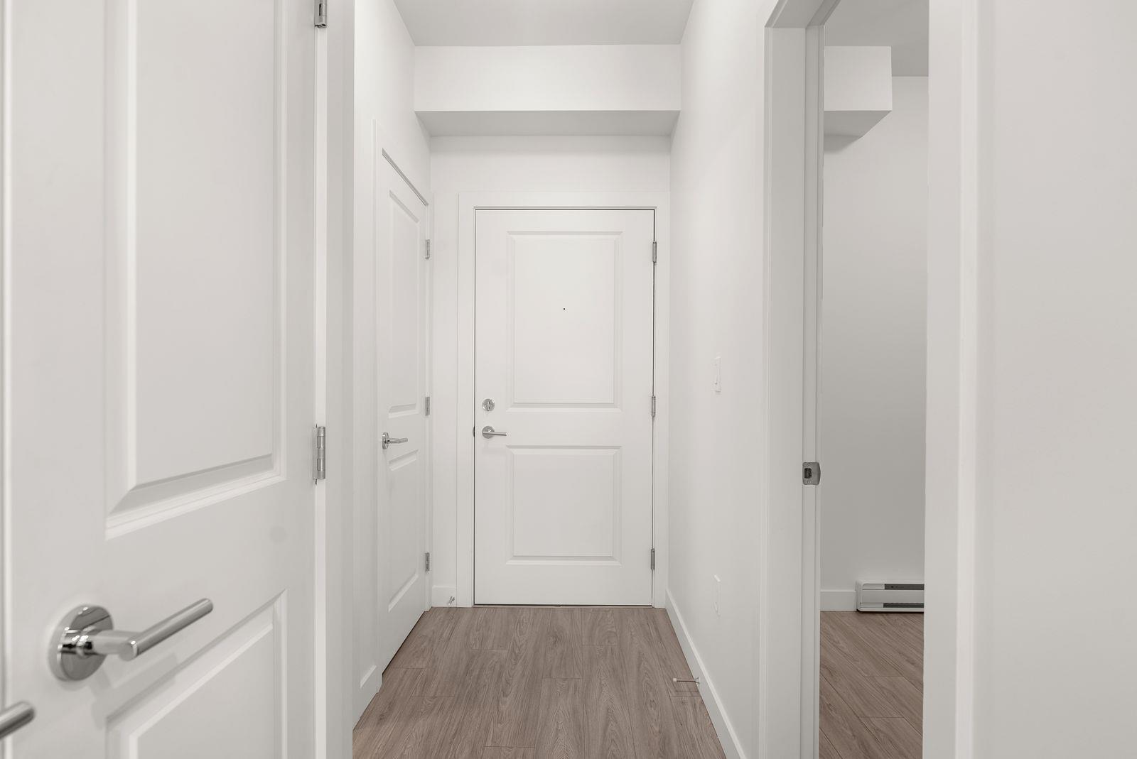 20834 80 #a609 Property Photo 18