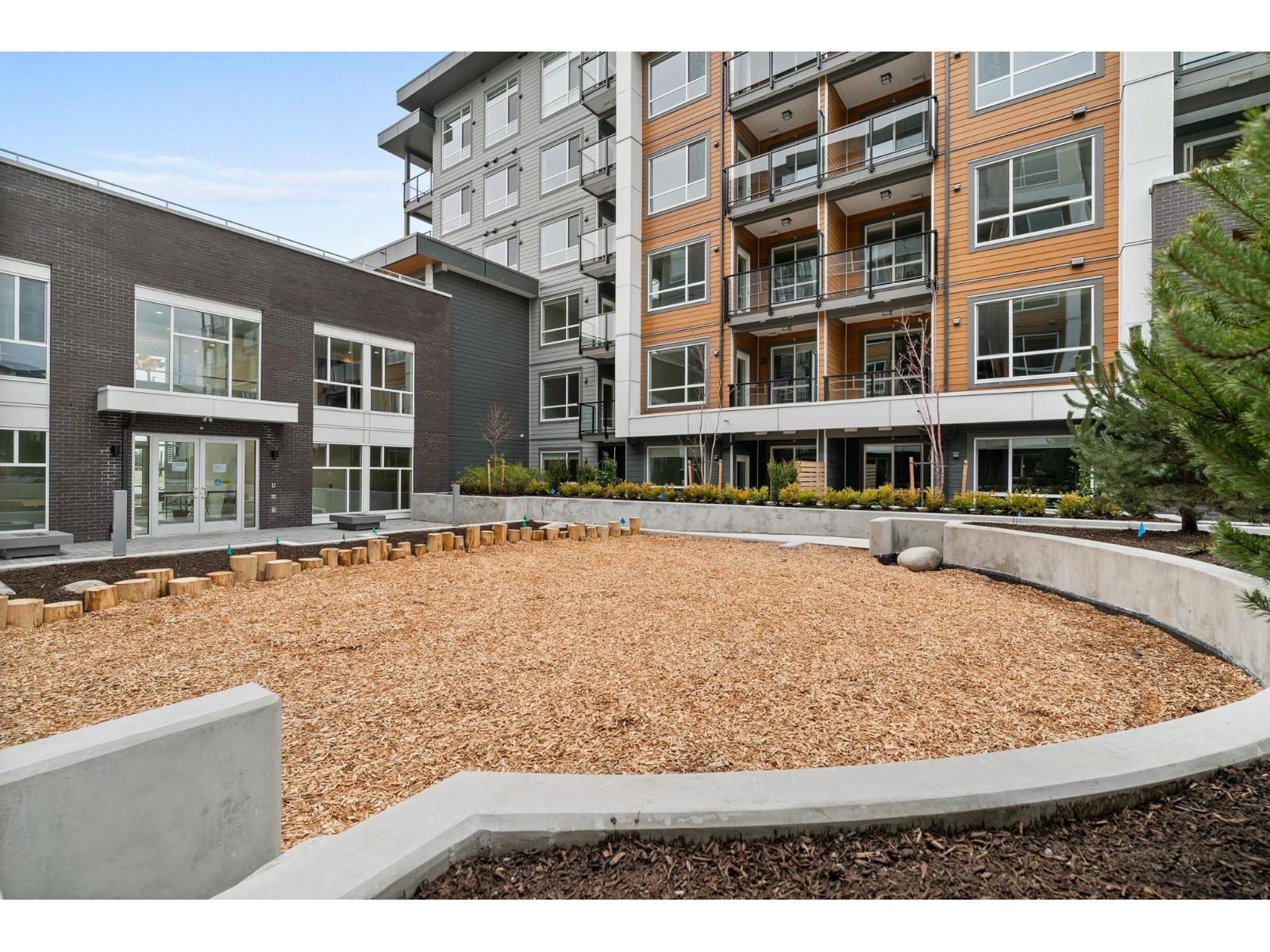 20834 80 #a609 Property Photo 27