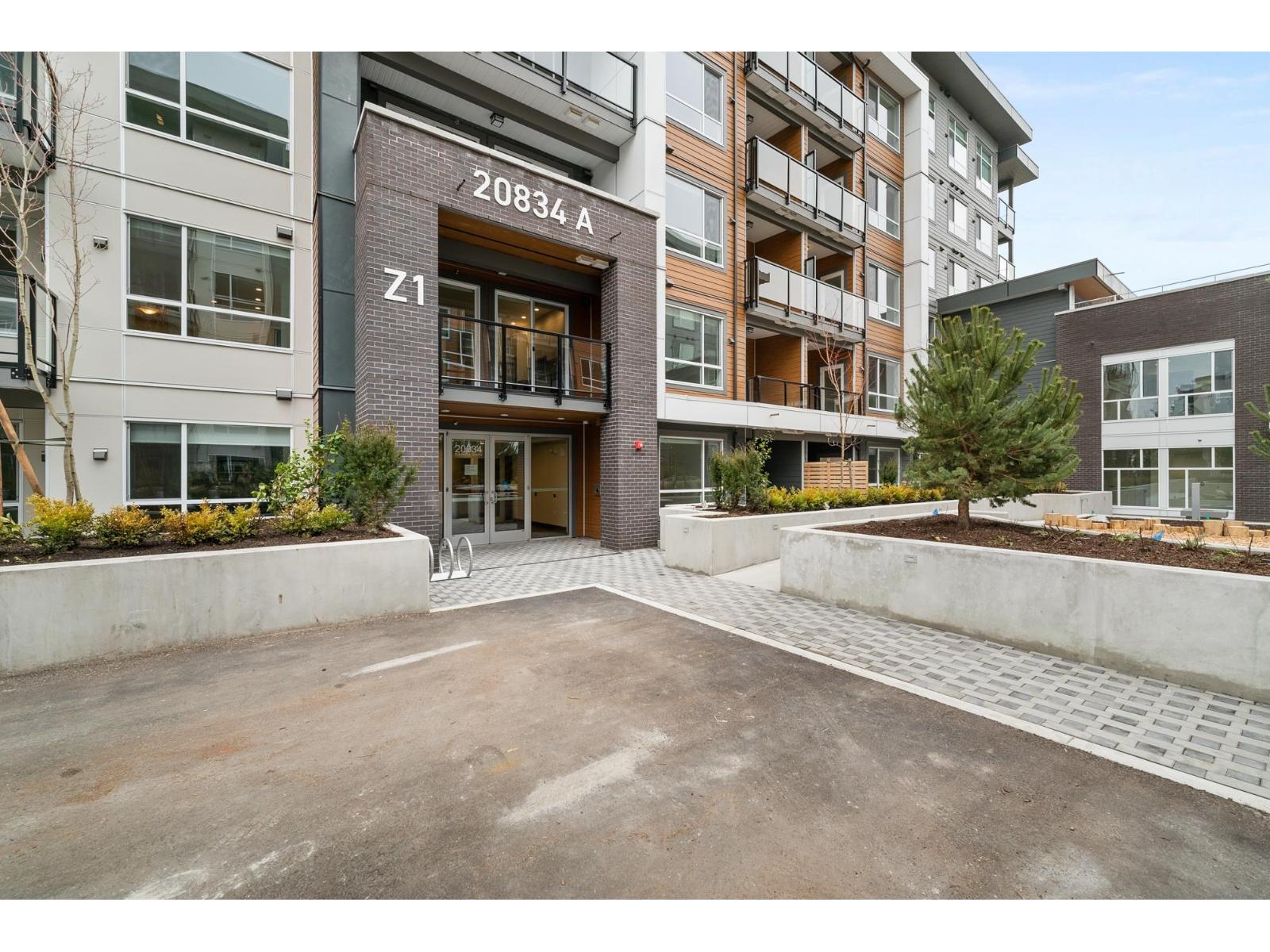 20834 80 #a609 Property Photo 28