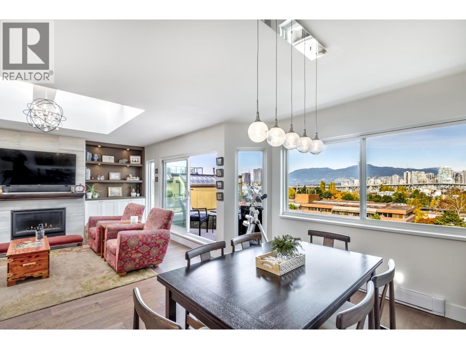 1251 West 7th Avenue Property Photo 6