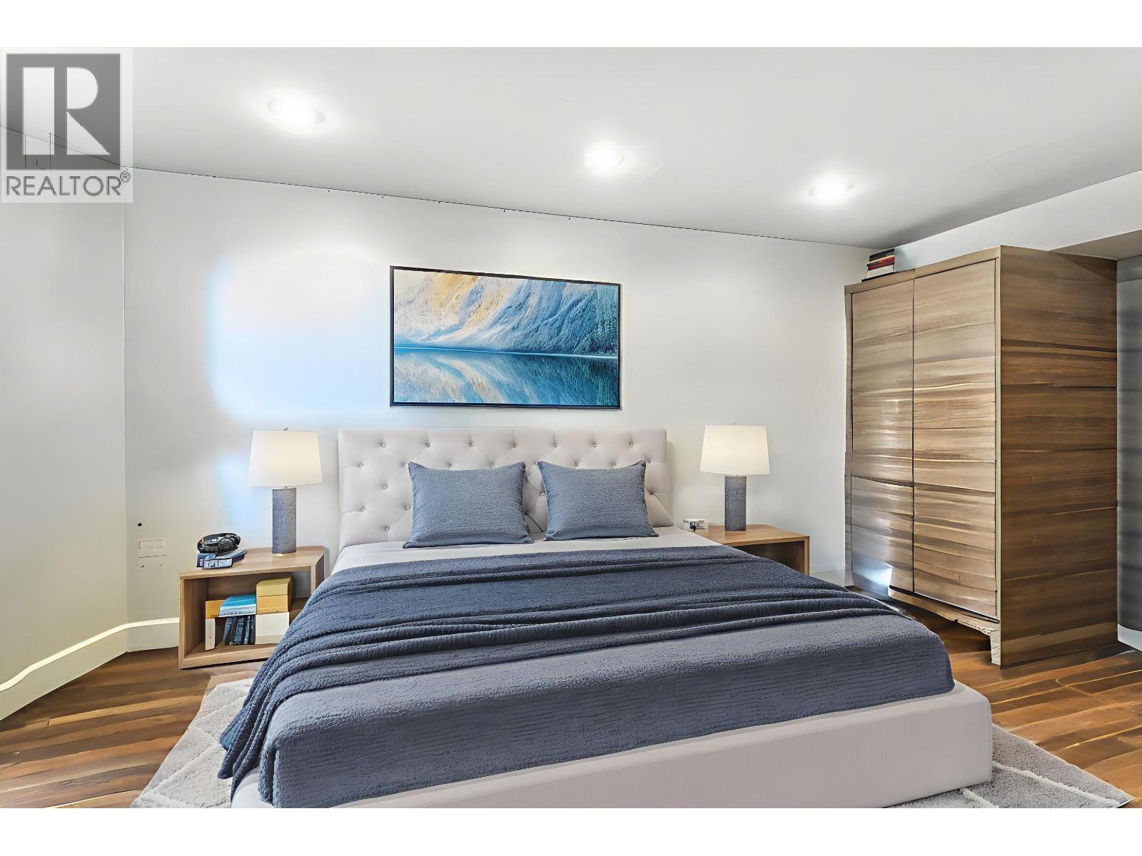 1251 West 7th Avenue Property Photo 25