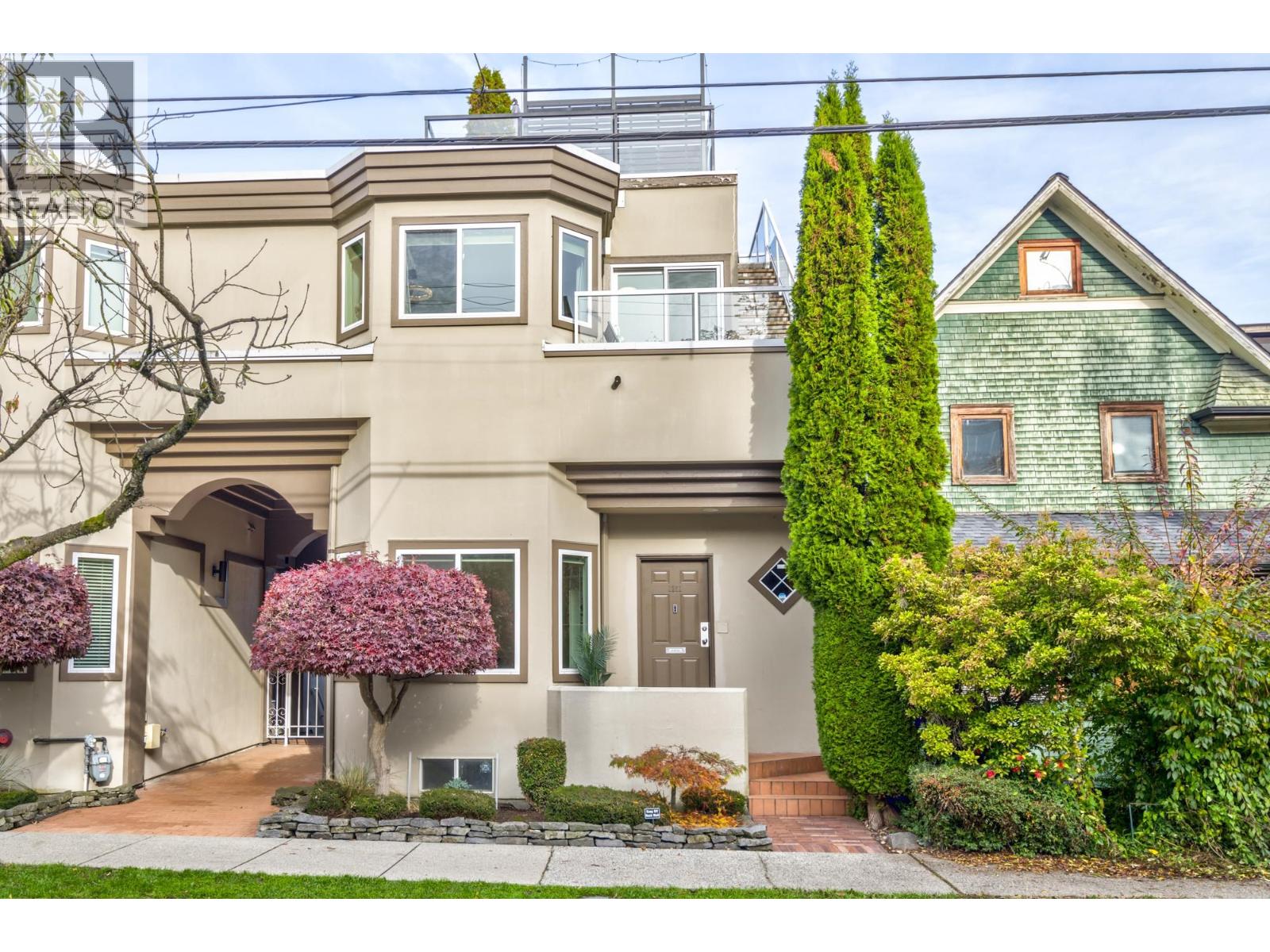 1251 West 7th Avenue Property Photo 40