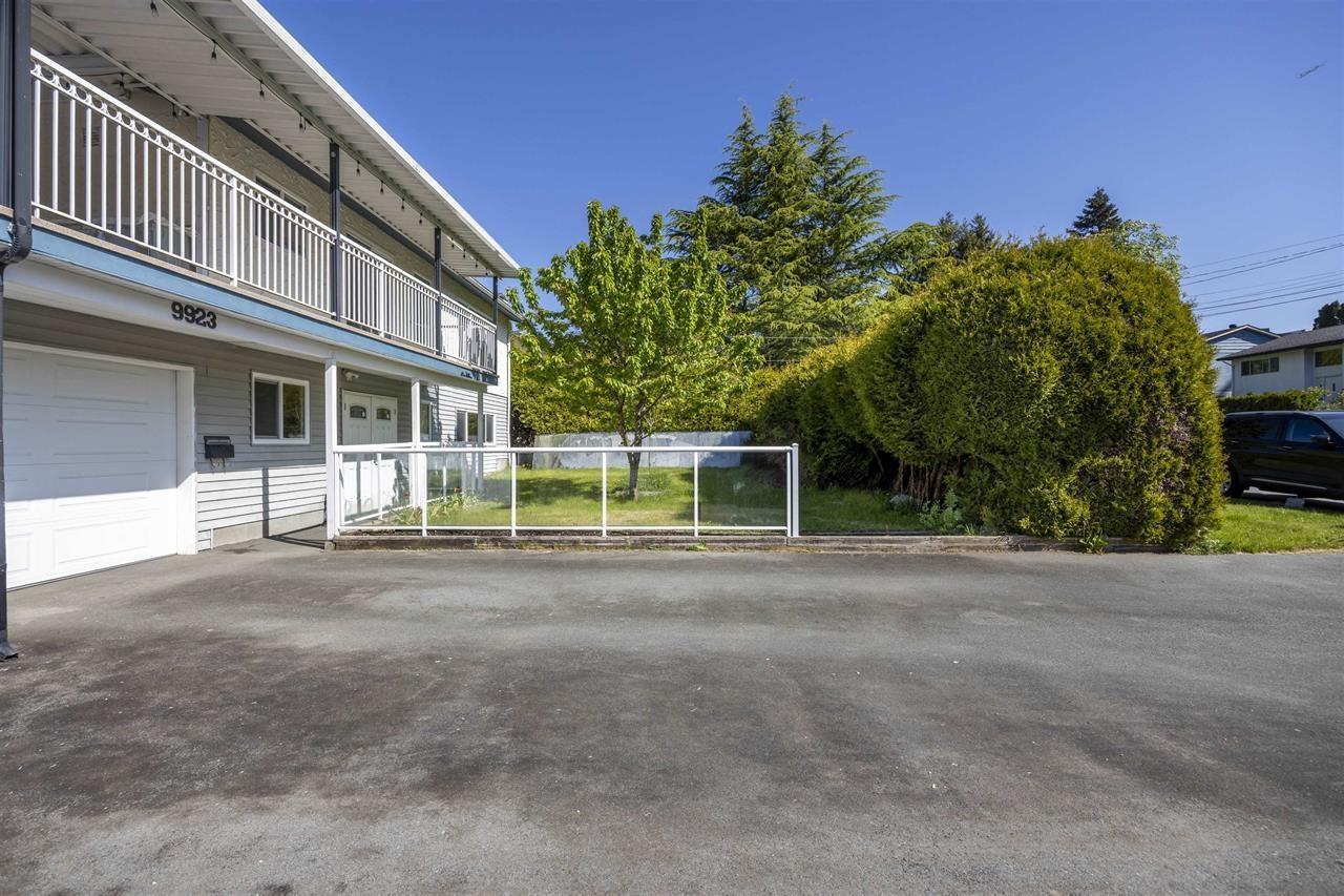 9923 Semiahmoo Property Photo 2