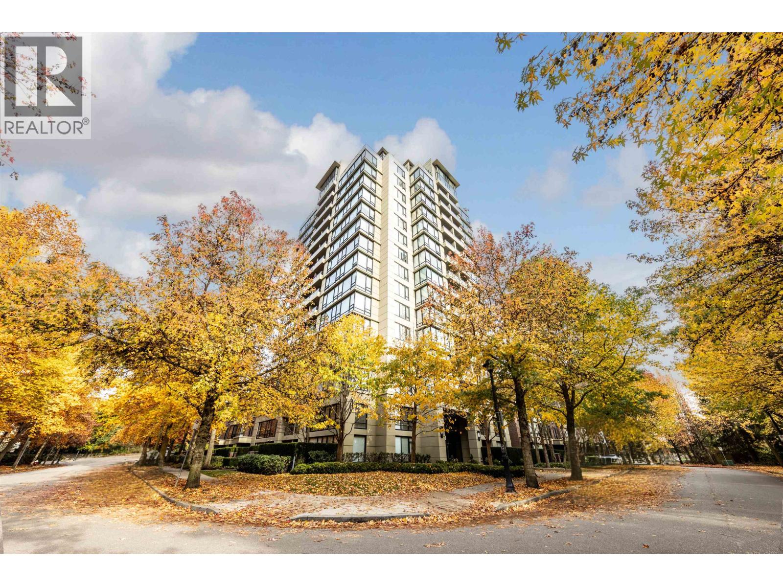 9133 Hemlock Drive #705 Property Photo 1