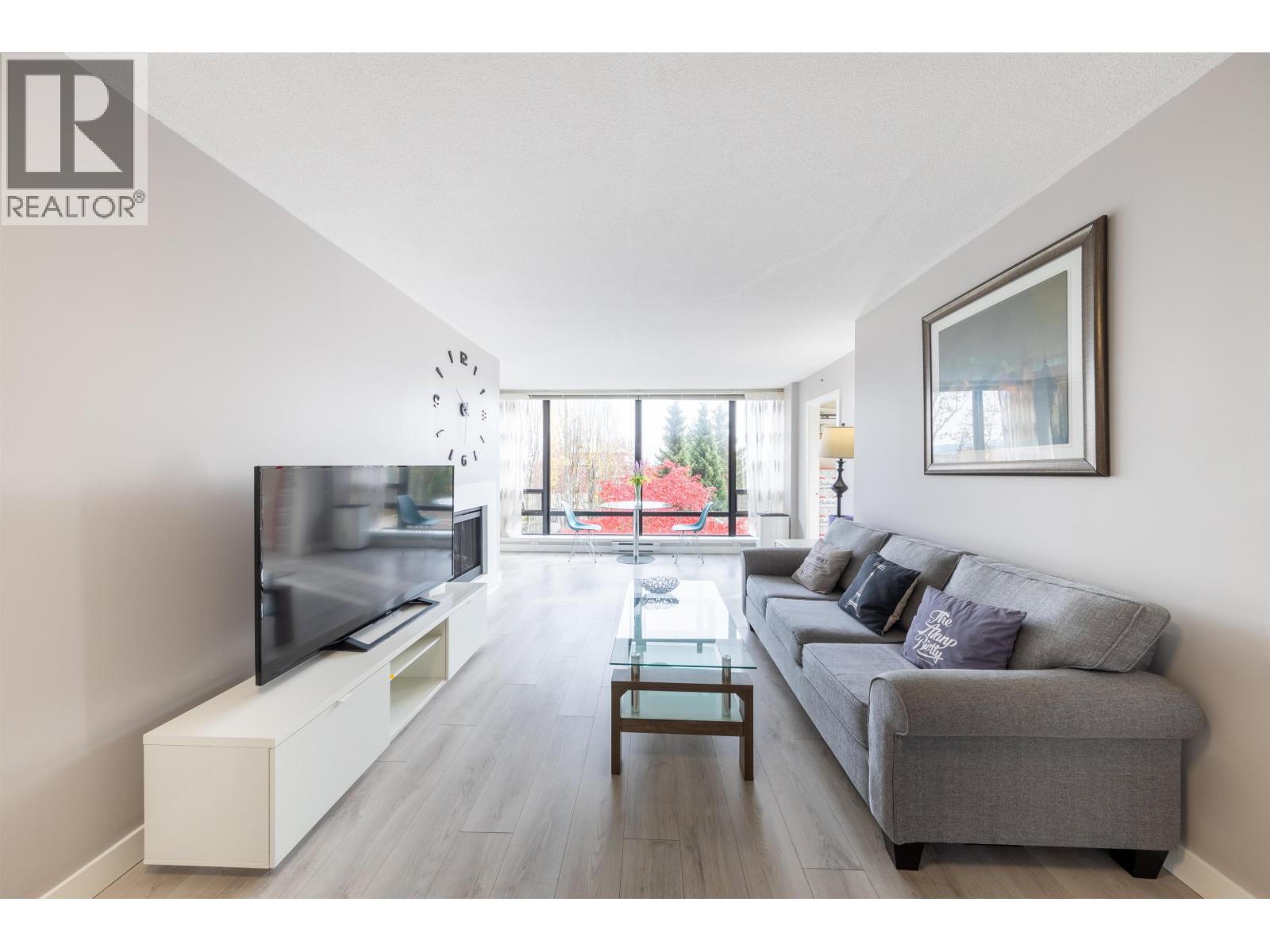 9133 Hemlock Drive #705 Property Photo 7