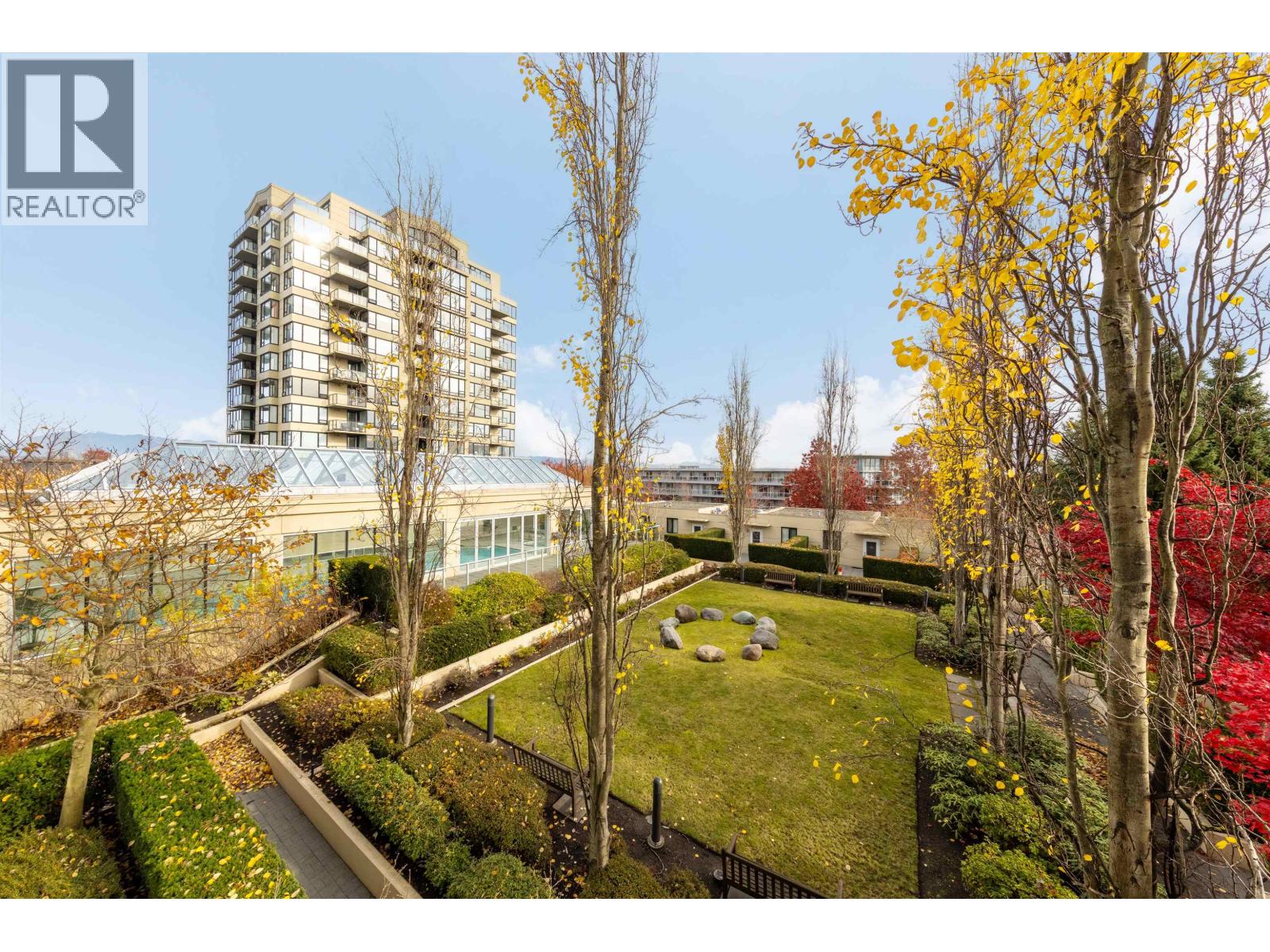 9133 Hemlock Drive #705 Property Photo 20