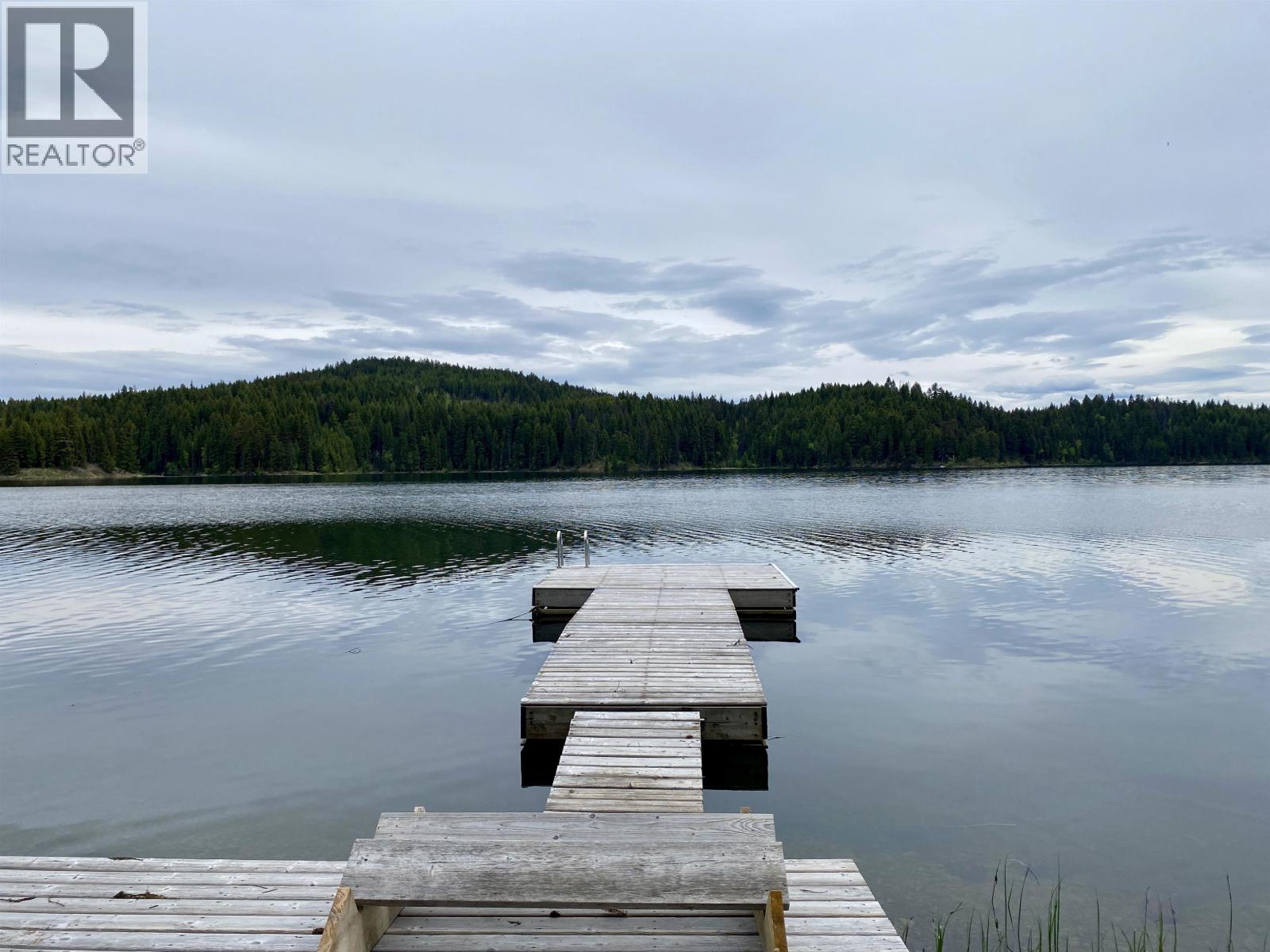 5977 Dempsey Lake Road Property Photo 3