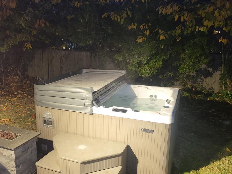 1175 King George Property Photo 9