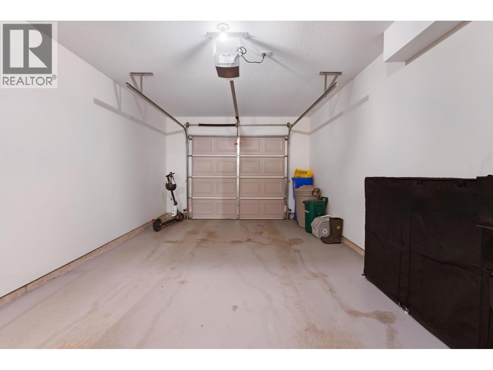 75 9566 Tomicki Avenue Property Photo 15