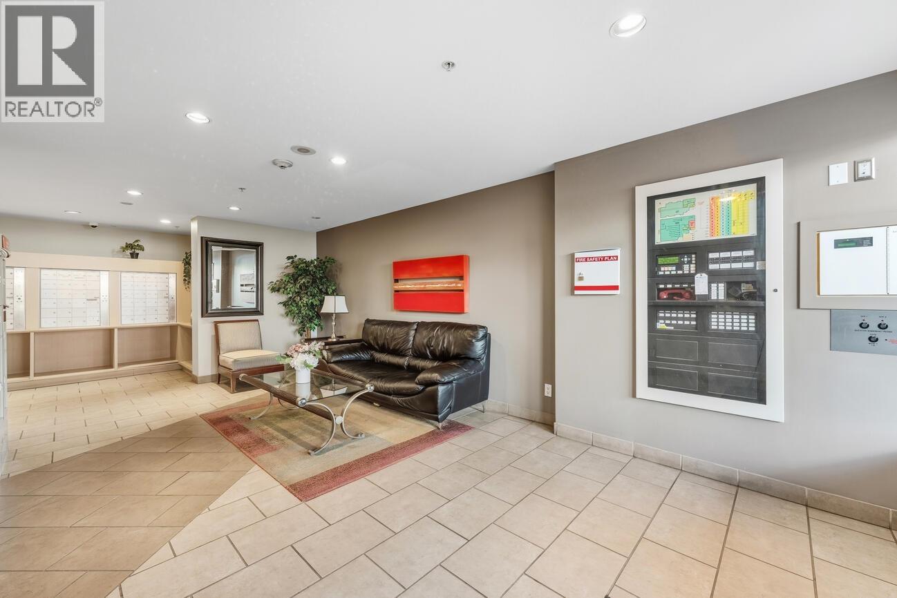 200 Keary Street #810 Property Photo 7