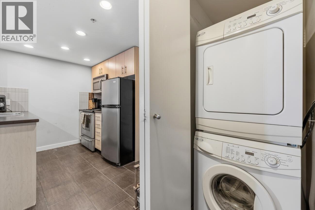 200 Keary Street #810 Property Photo 19