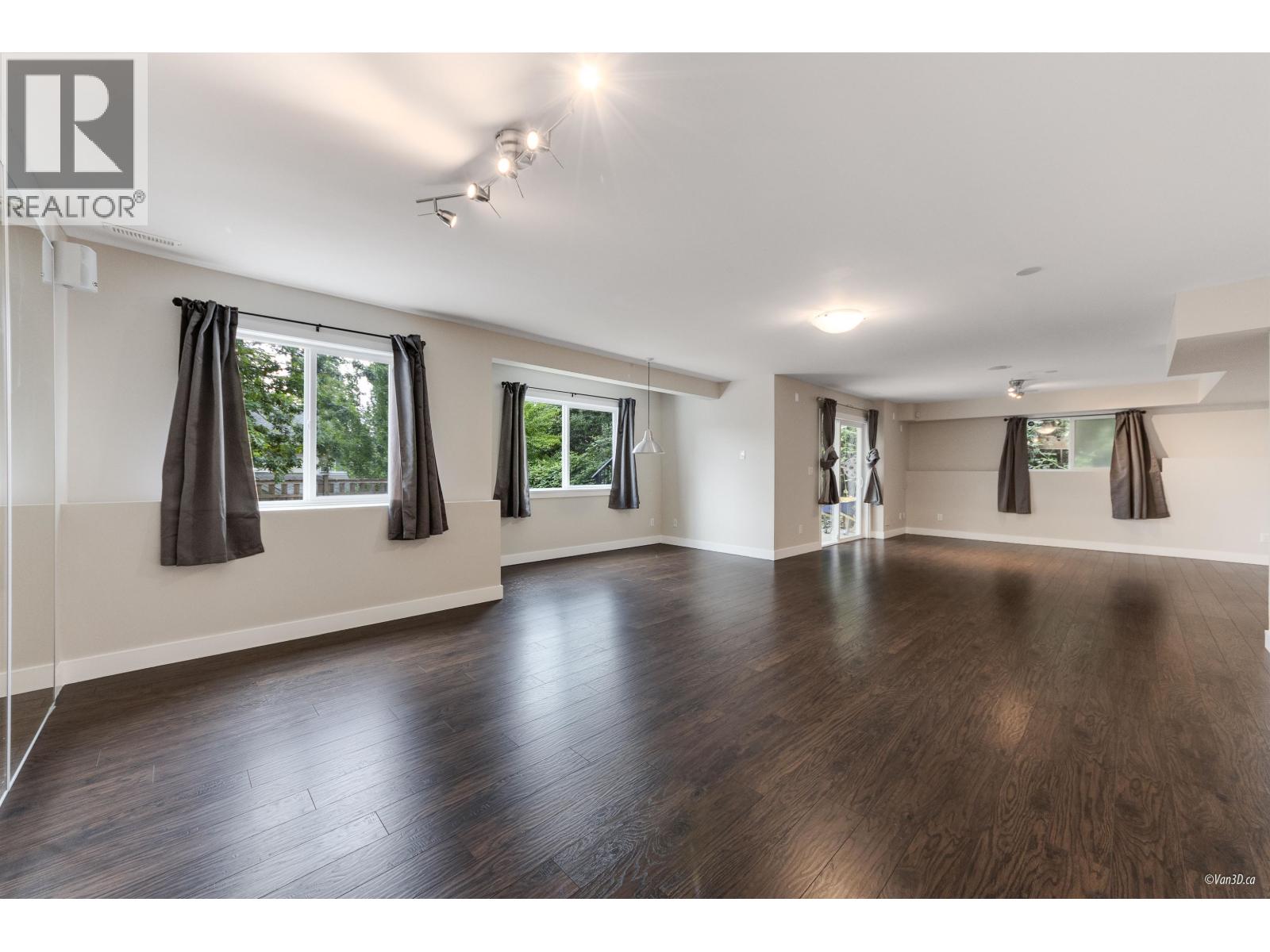 3462 Stephens Court Property Photo 32