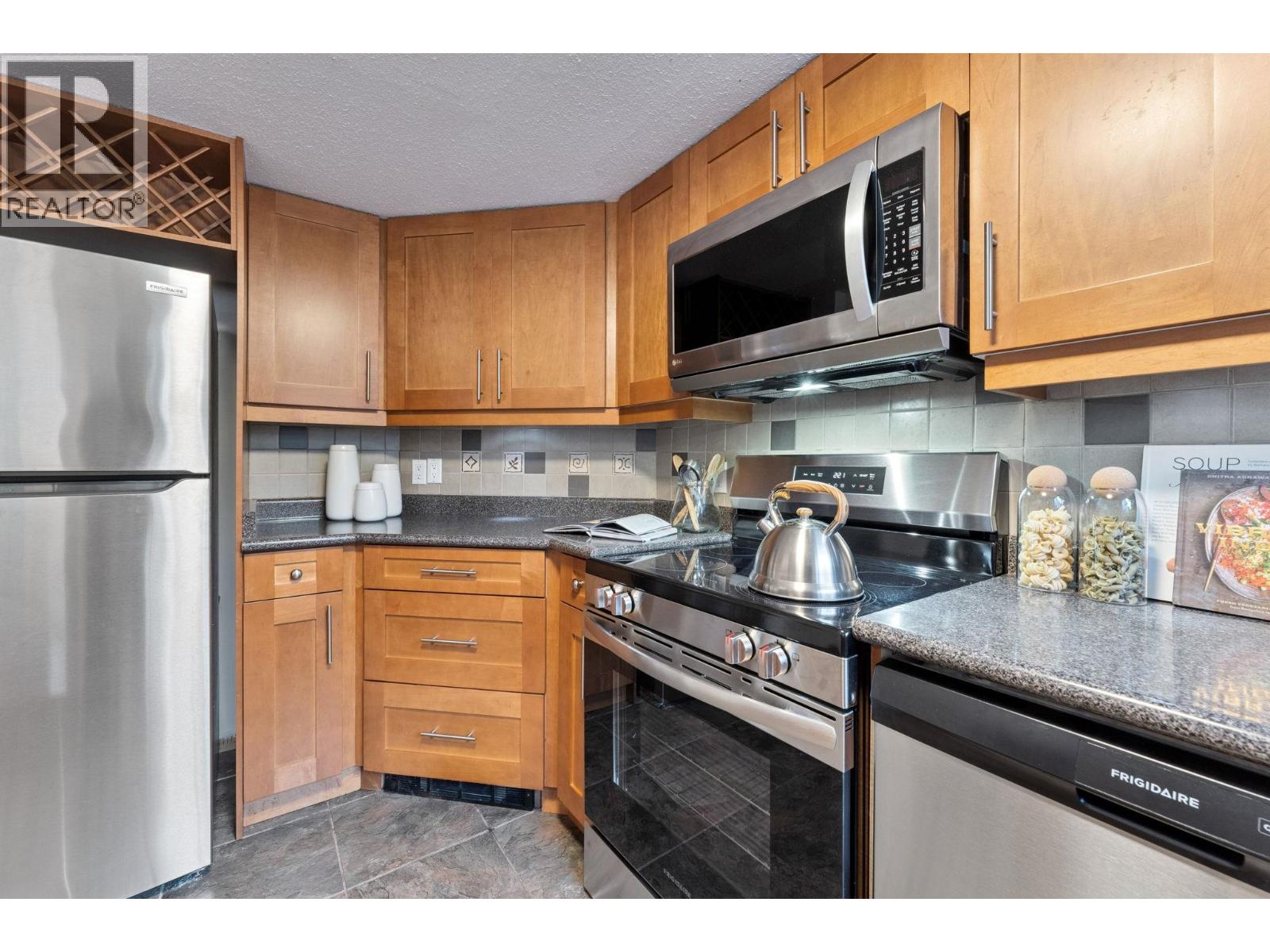 2994 Mt Seymour Parkway Property Photo 14